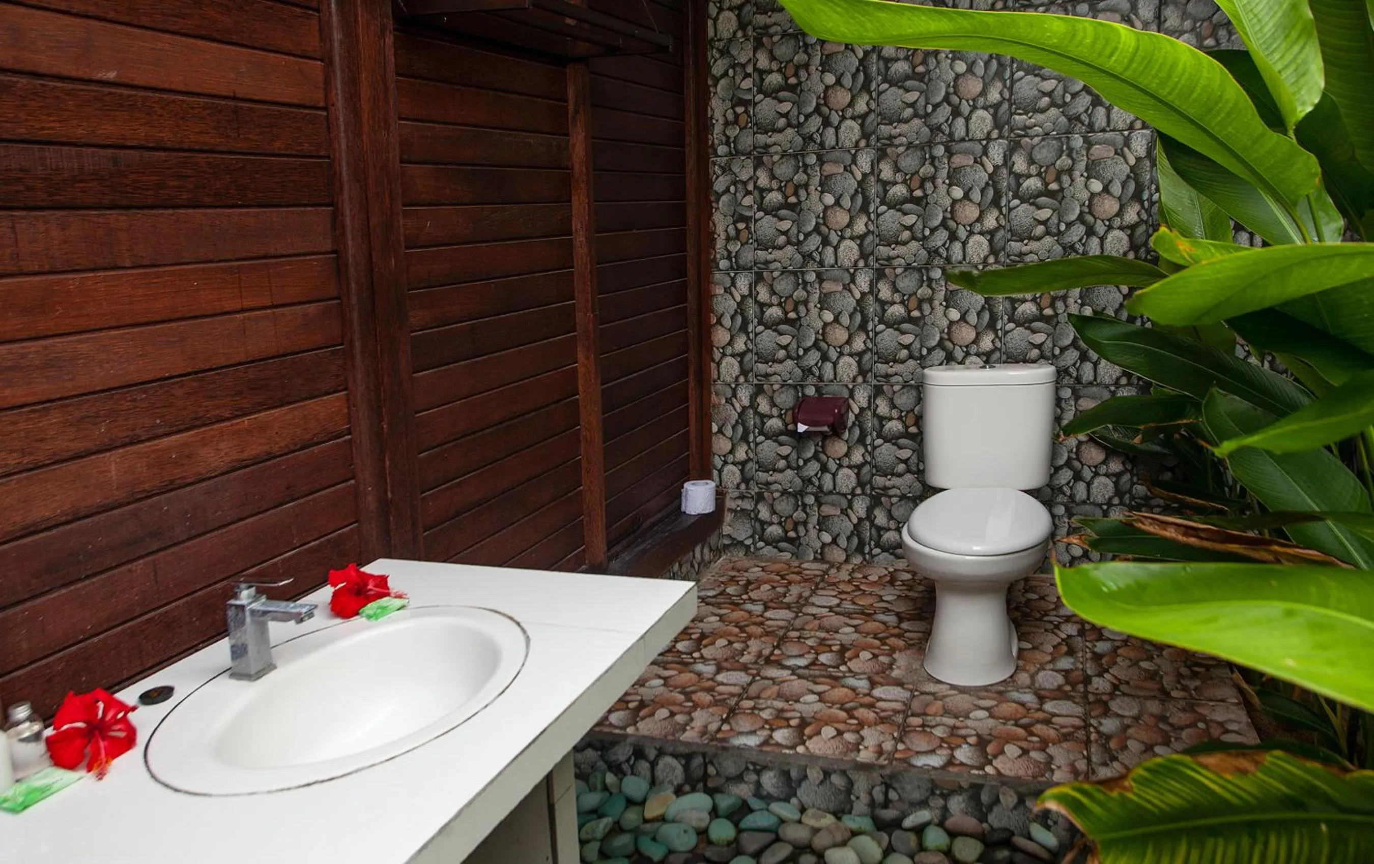 Bathroom in Poh Manis Lembongan