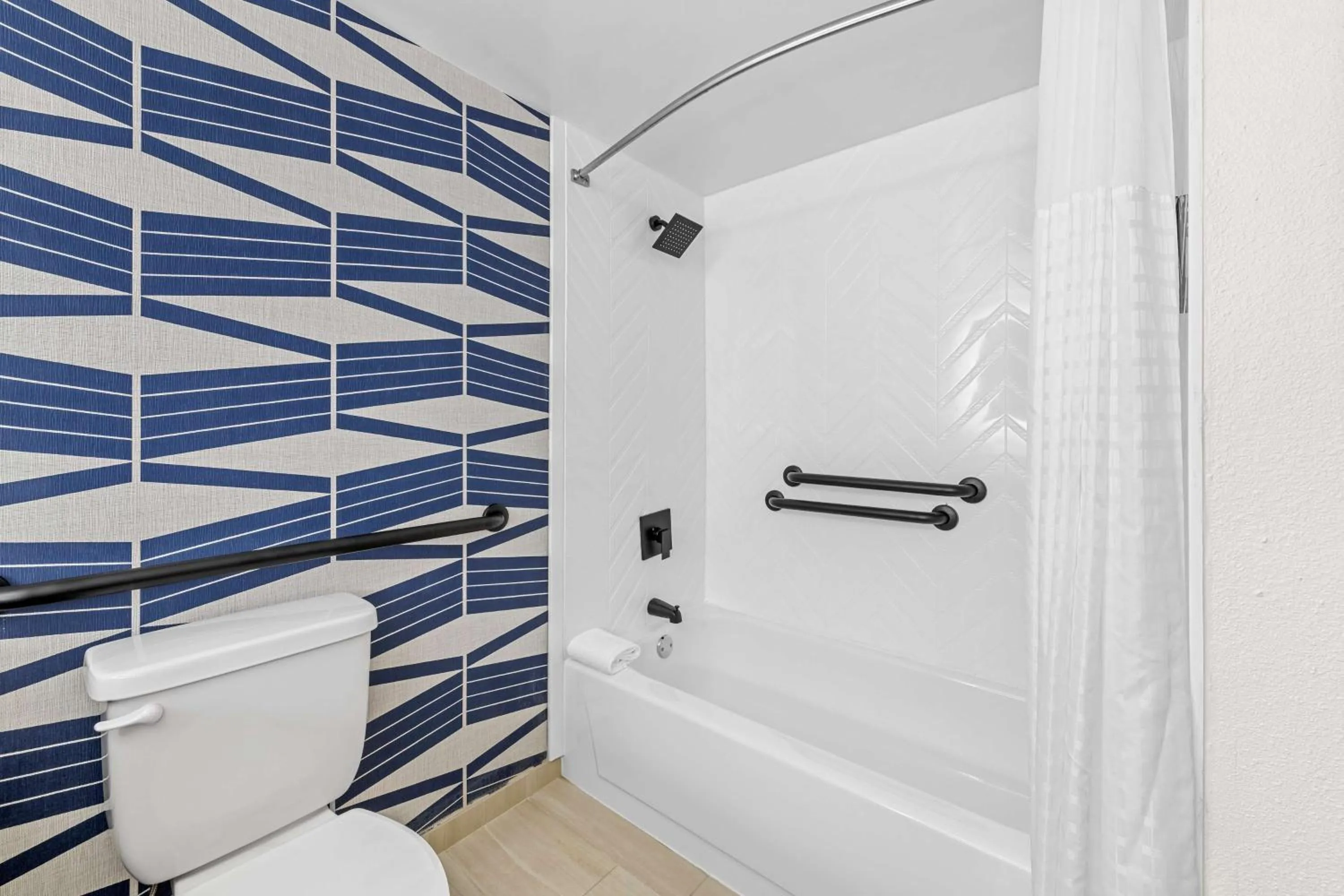 Bathroom in Best Western Plus Lower South End