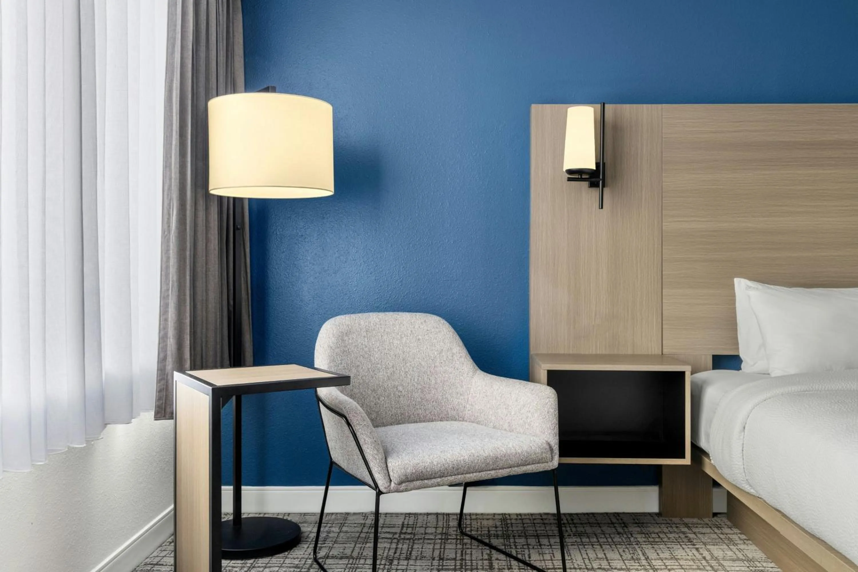 Photo of the whole room, Bed in City Express by Marriott Charlotte South End