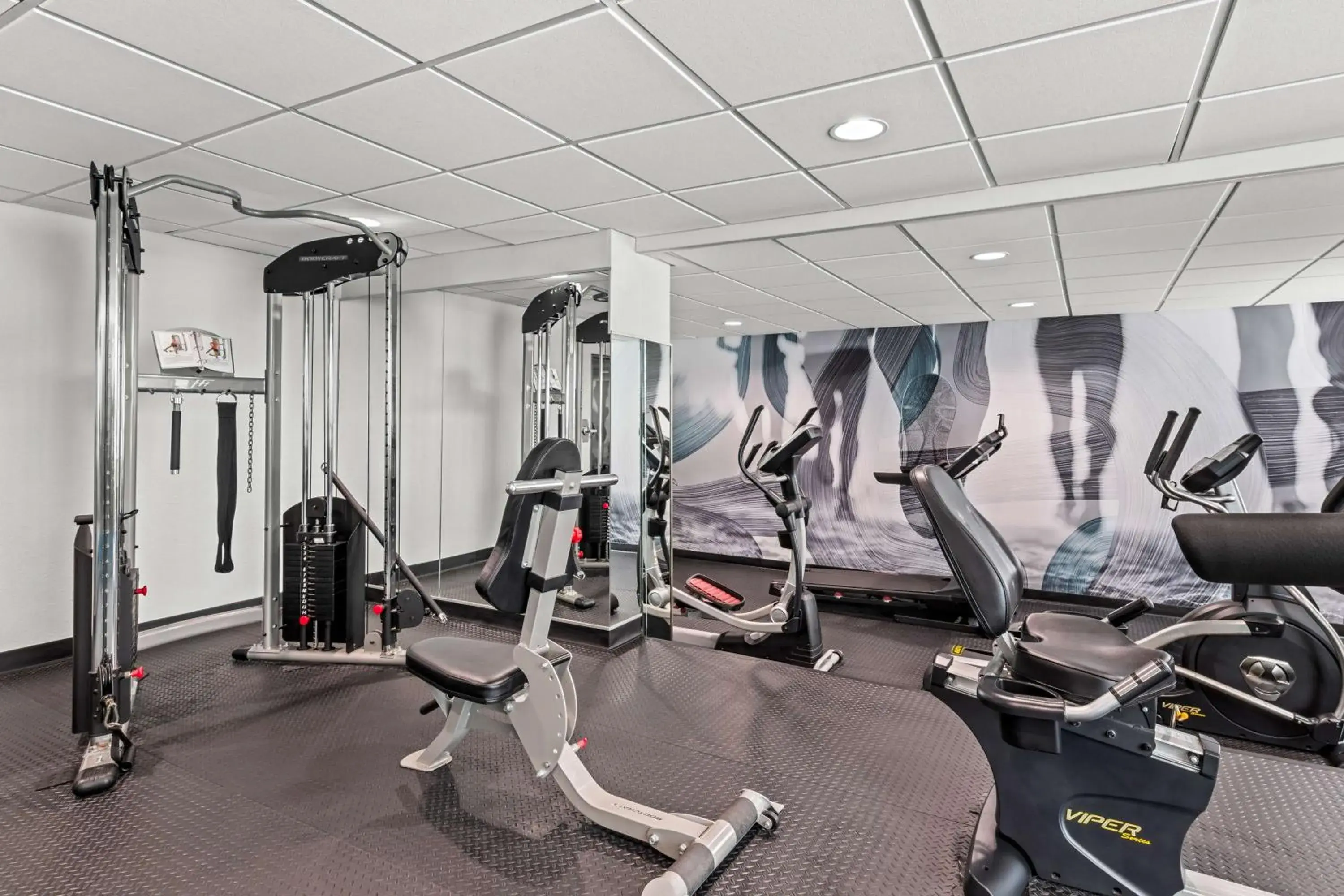 Fitness centre/facilities in Best Western Plus Lower South End Fitness centre/facilities in Best Western Plus Lower South End