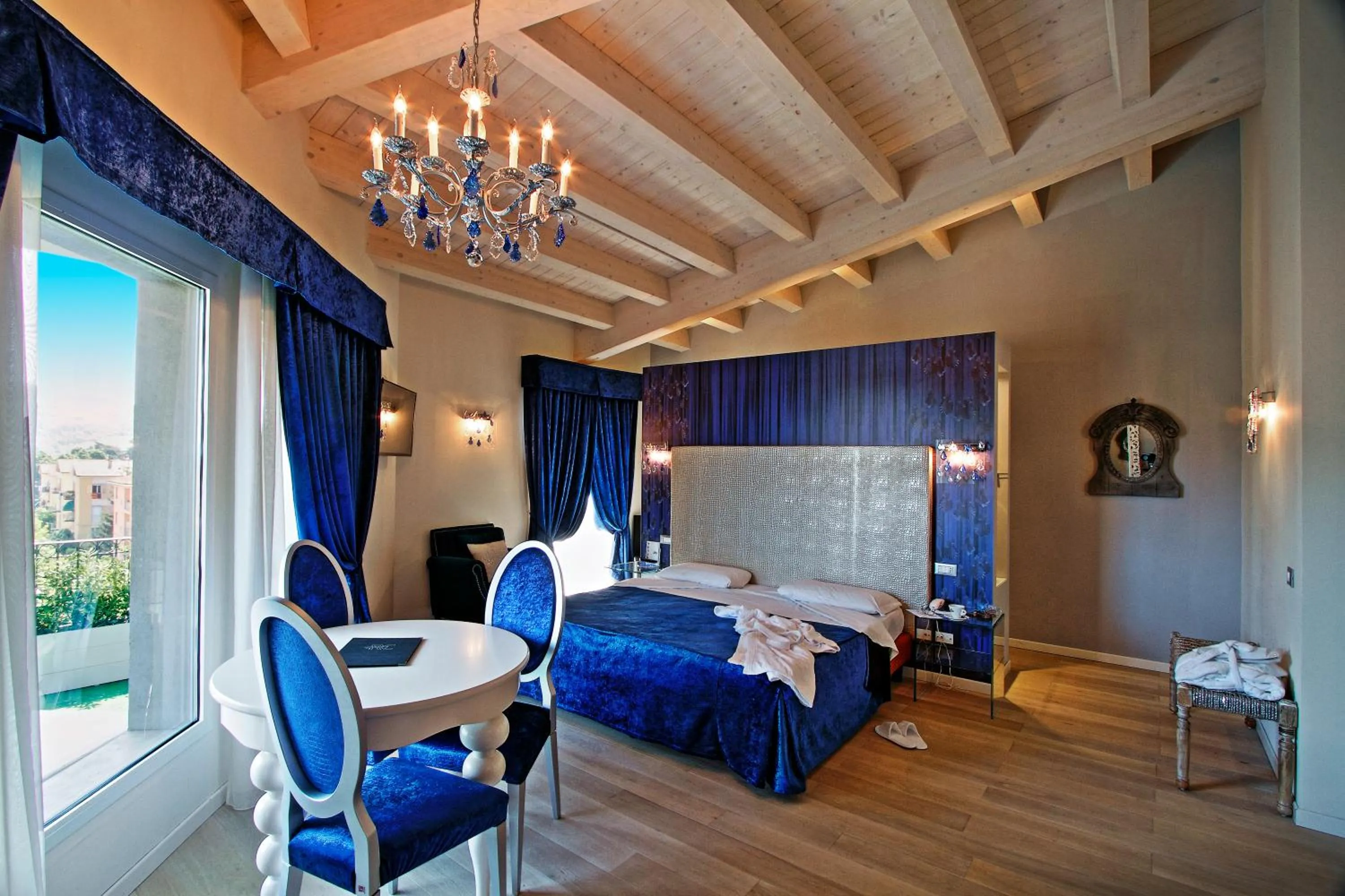 Bedroom, Bed in Boutique Hotel Calzavecchio