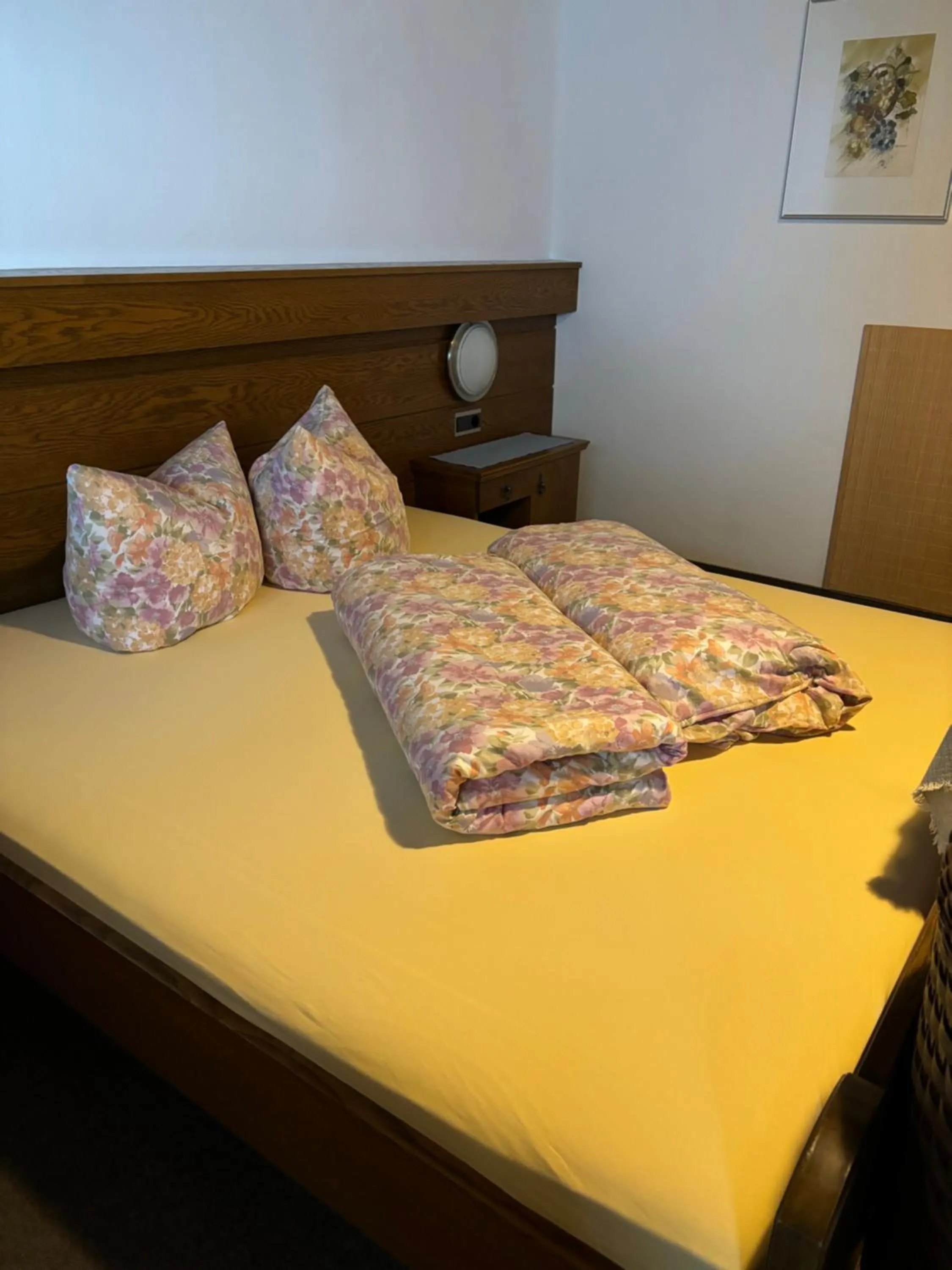 Bed in Haus Hubertus - Jerzens