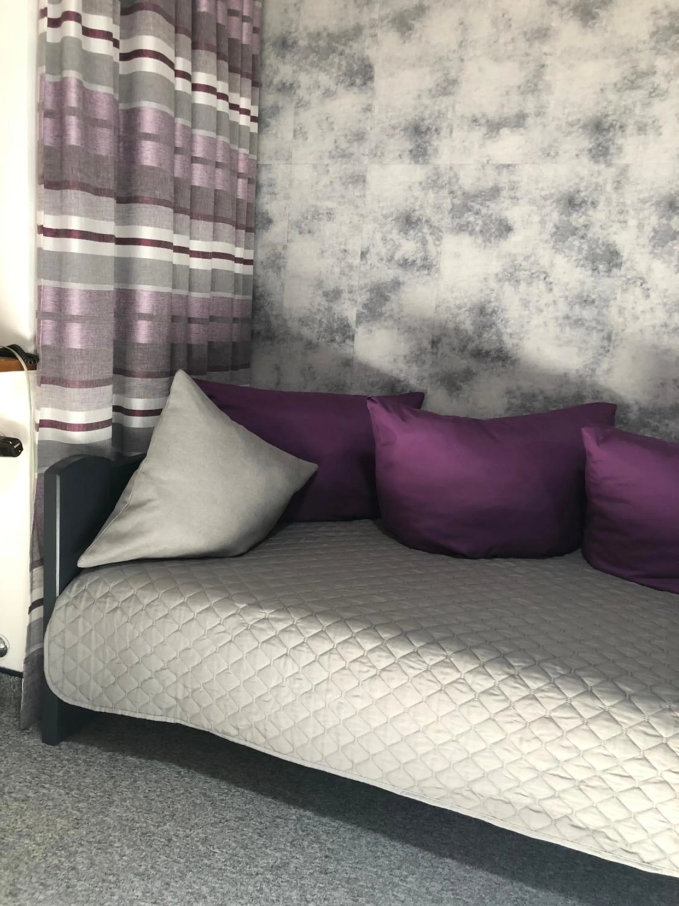 Bed in Haus Hubertus - Jerzens