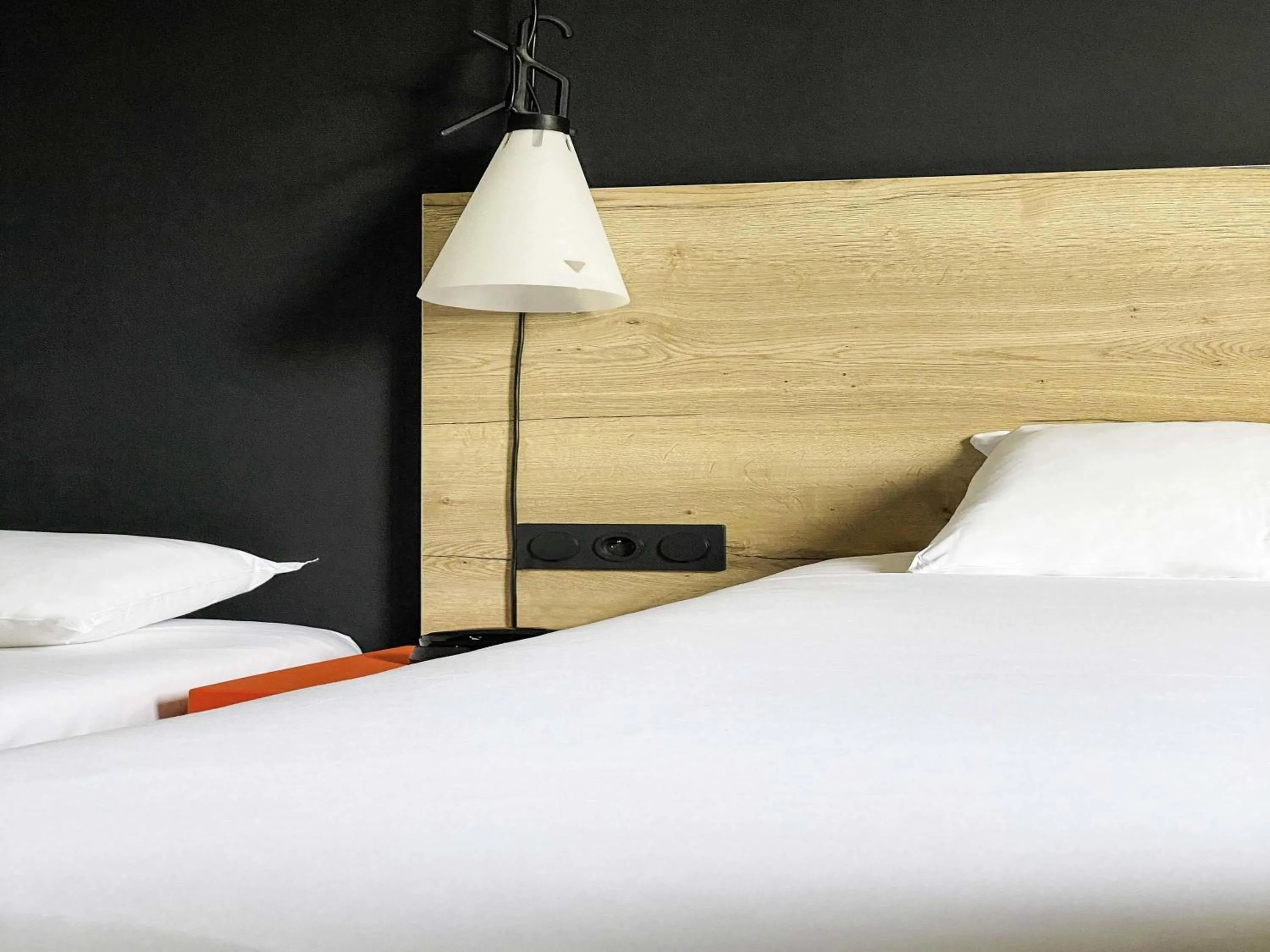 Bedroom, Bed in Ibis Styles Crolles Grenoble A41