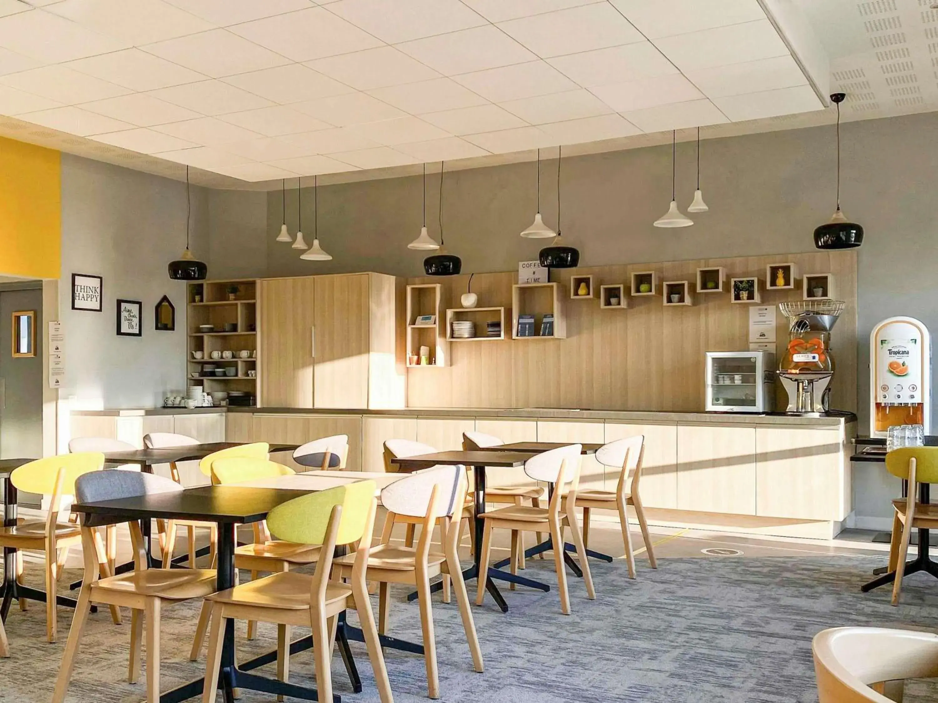 Property building in Ibis Styles Crolles Grenoble A41 Property building in Ibis Styles Crolles Grenoble A41