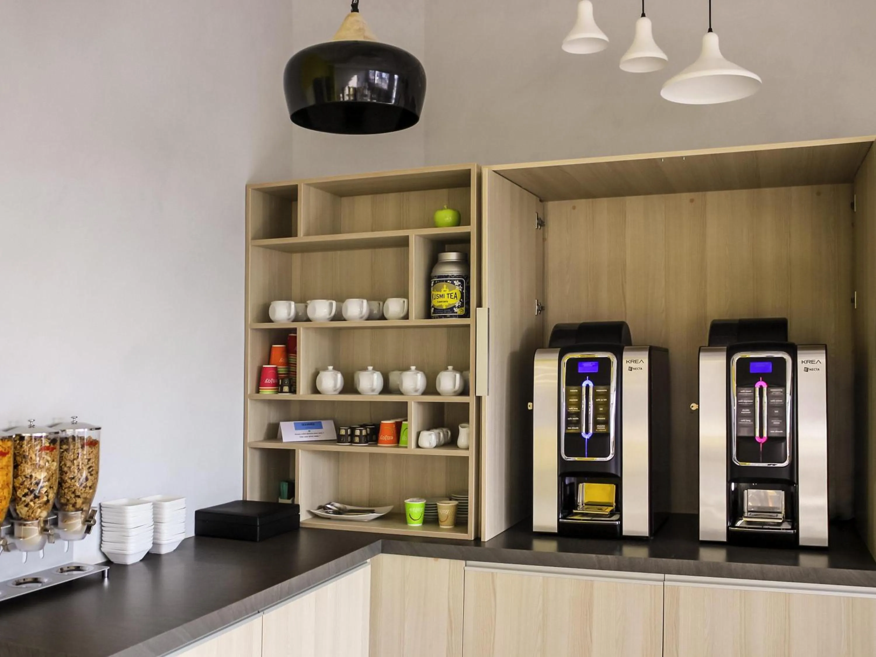 Breakfast in Ibis Styles Crolles Grenoble A41