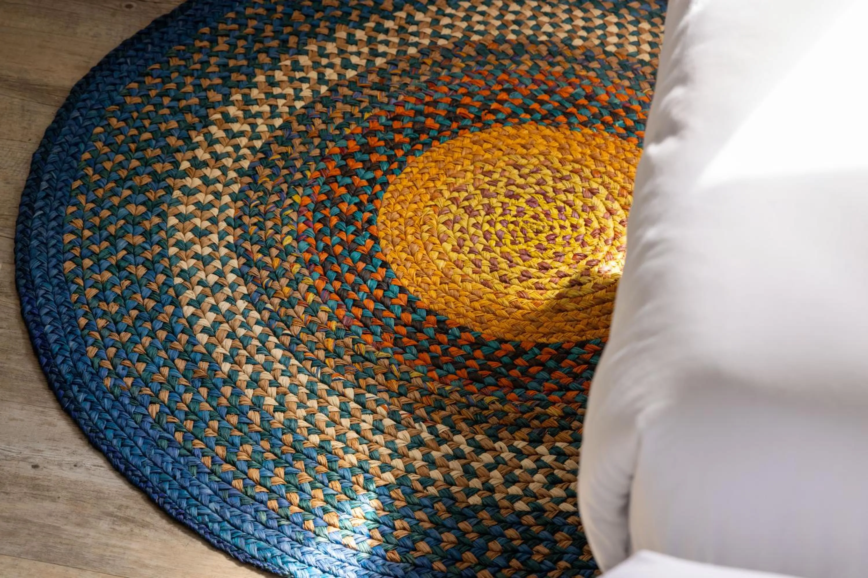 Decorative detail, Bed in Hotel Korner Montparnasse