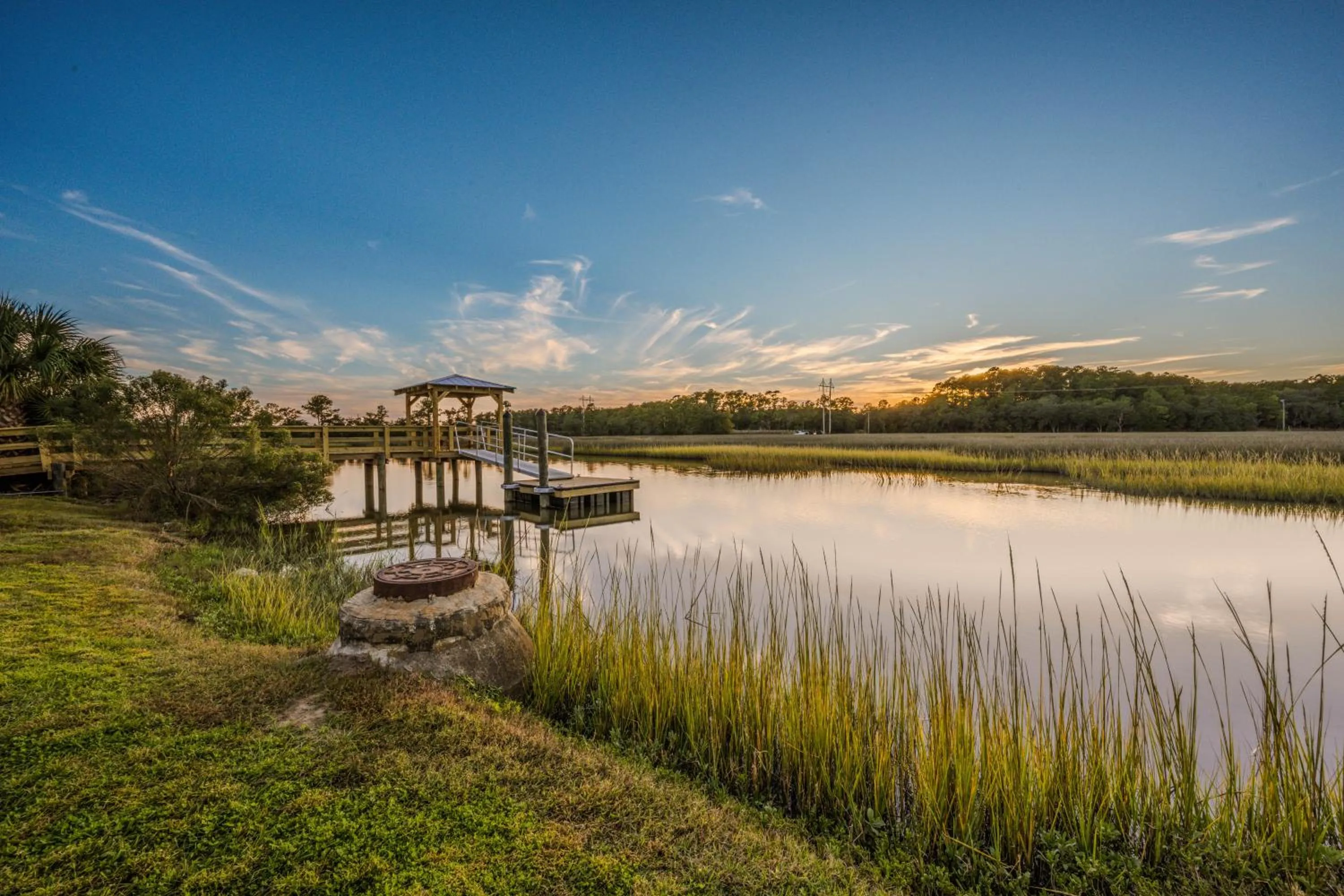 Natural landscape in Charleston Creekside Inn