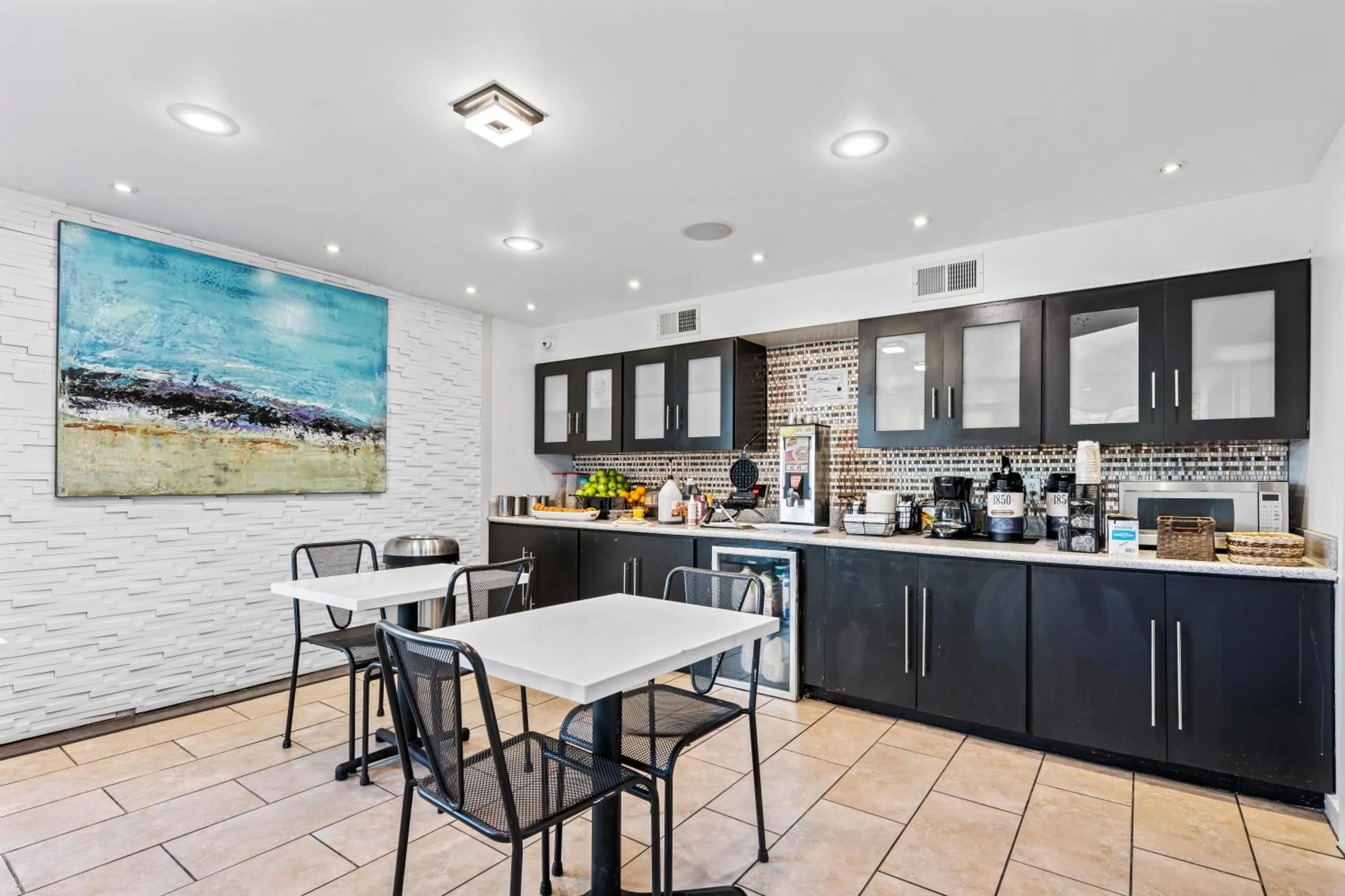 Breakfast in Charleston Creekside Inn