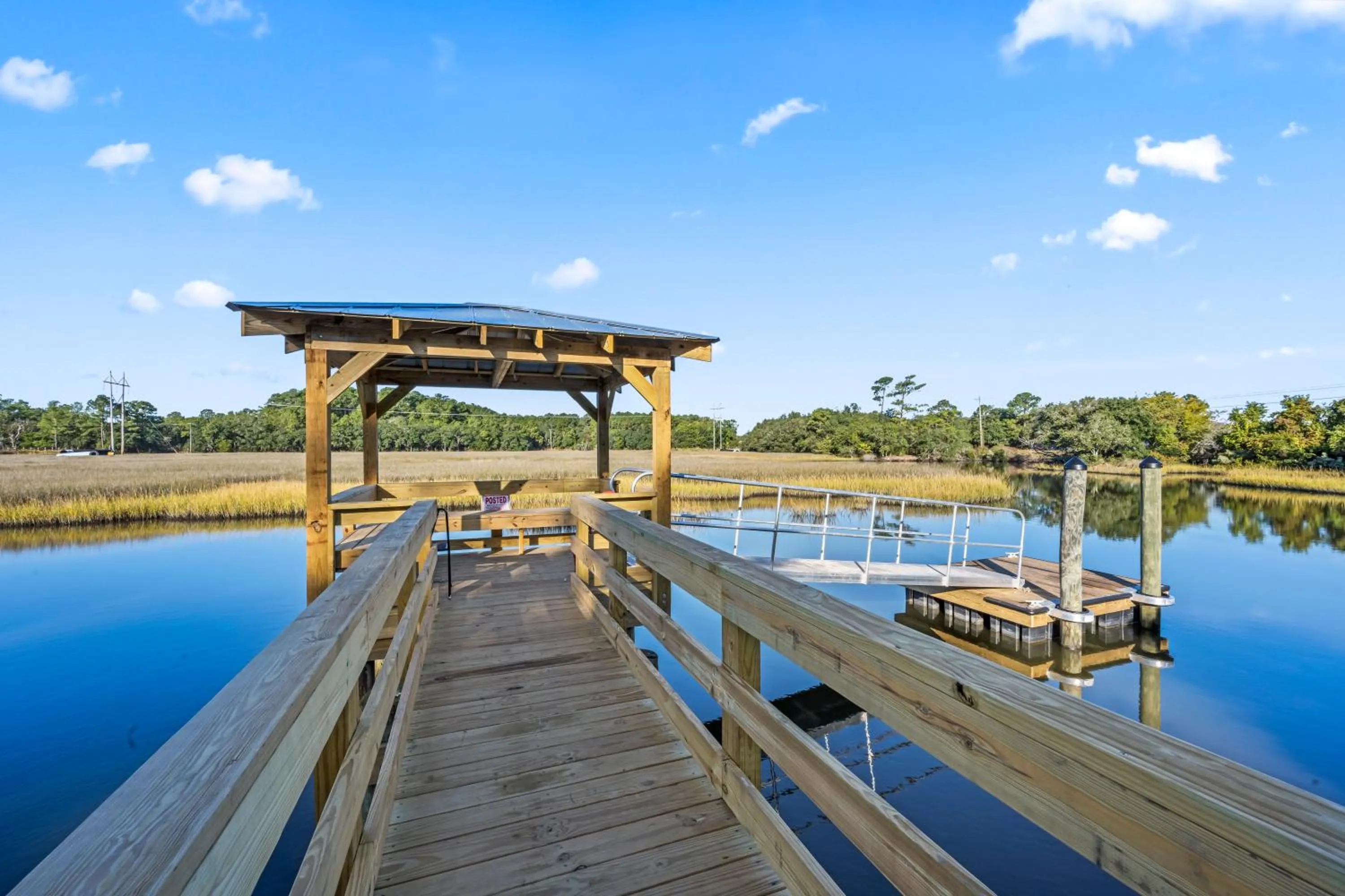 Natural landscape in Charleston Creekside Inn