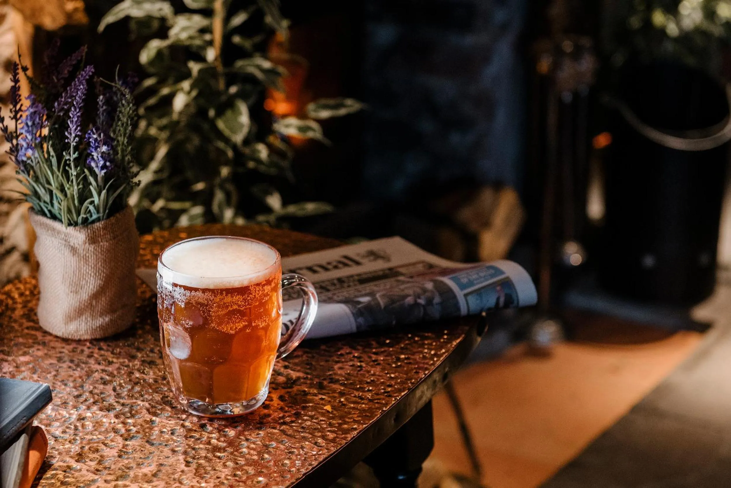 Food and drinks in The Joiners Arms