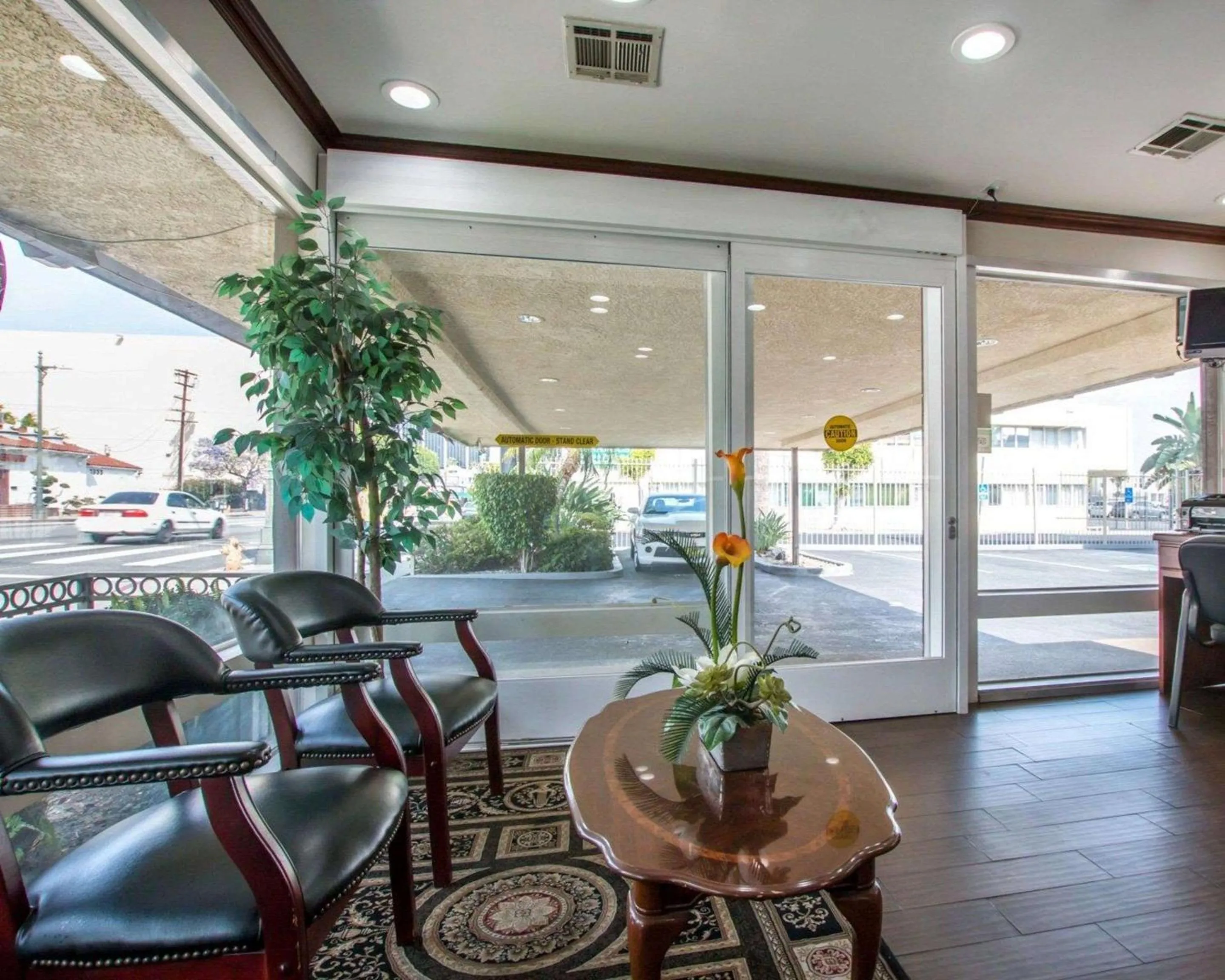 Lobby or reception in Rodeway Inn Convention Center