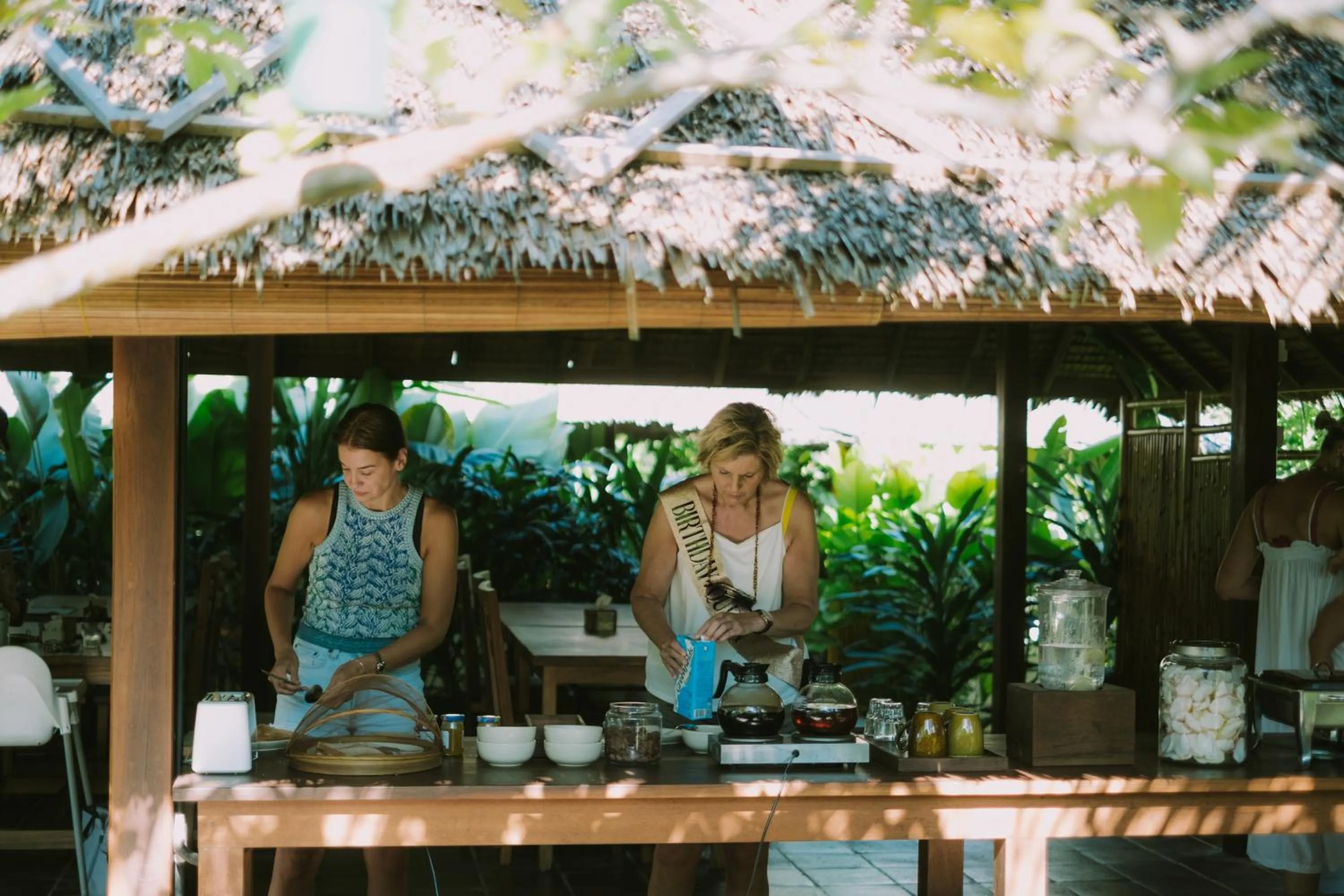 Restaurant/places to eat in The Kelong Trikora Resort