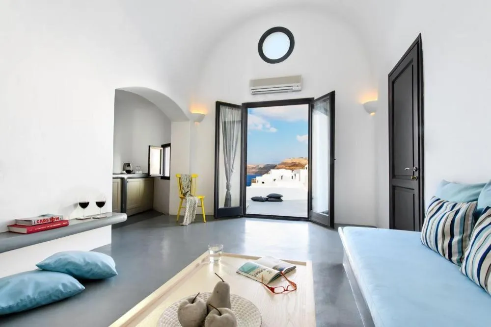 Photo of the whole room, Bed in Grand Ambassador Santorini Hotel