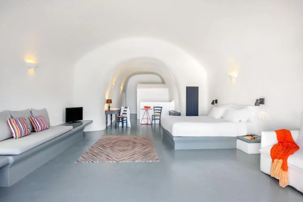 Photo of the whole room, Bed in Grand Ambassador Santorini Hotel