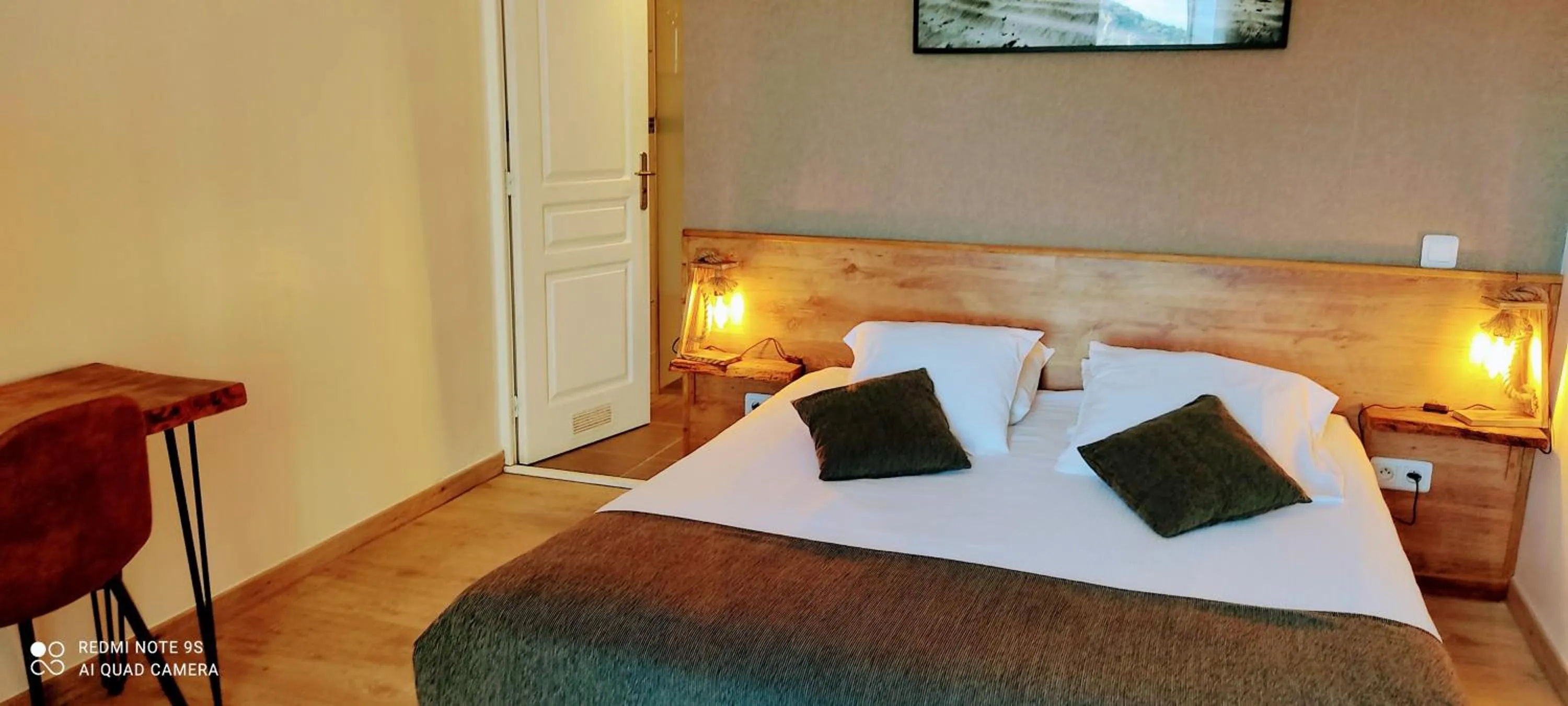 Bedroom, Bed in Hôtel "U Nebbiu"