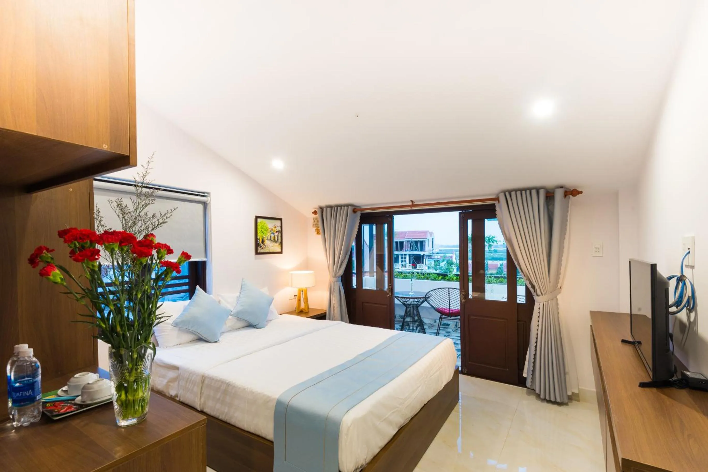 Photo of the whole room, Bed in Bill Ben Homestay Hoi An