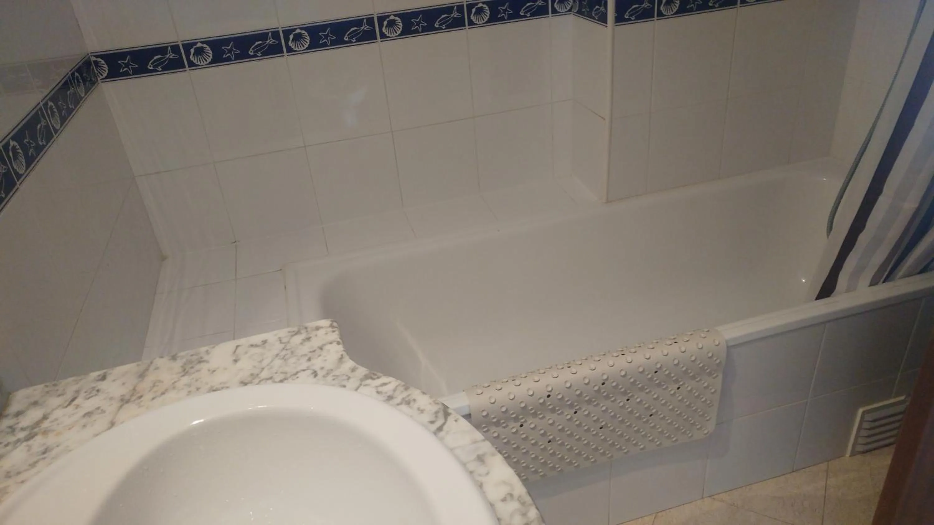 Bathroom in Castelos da Rocha