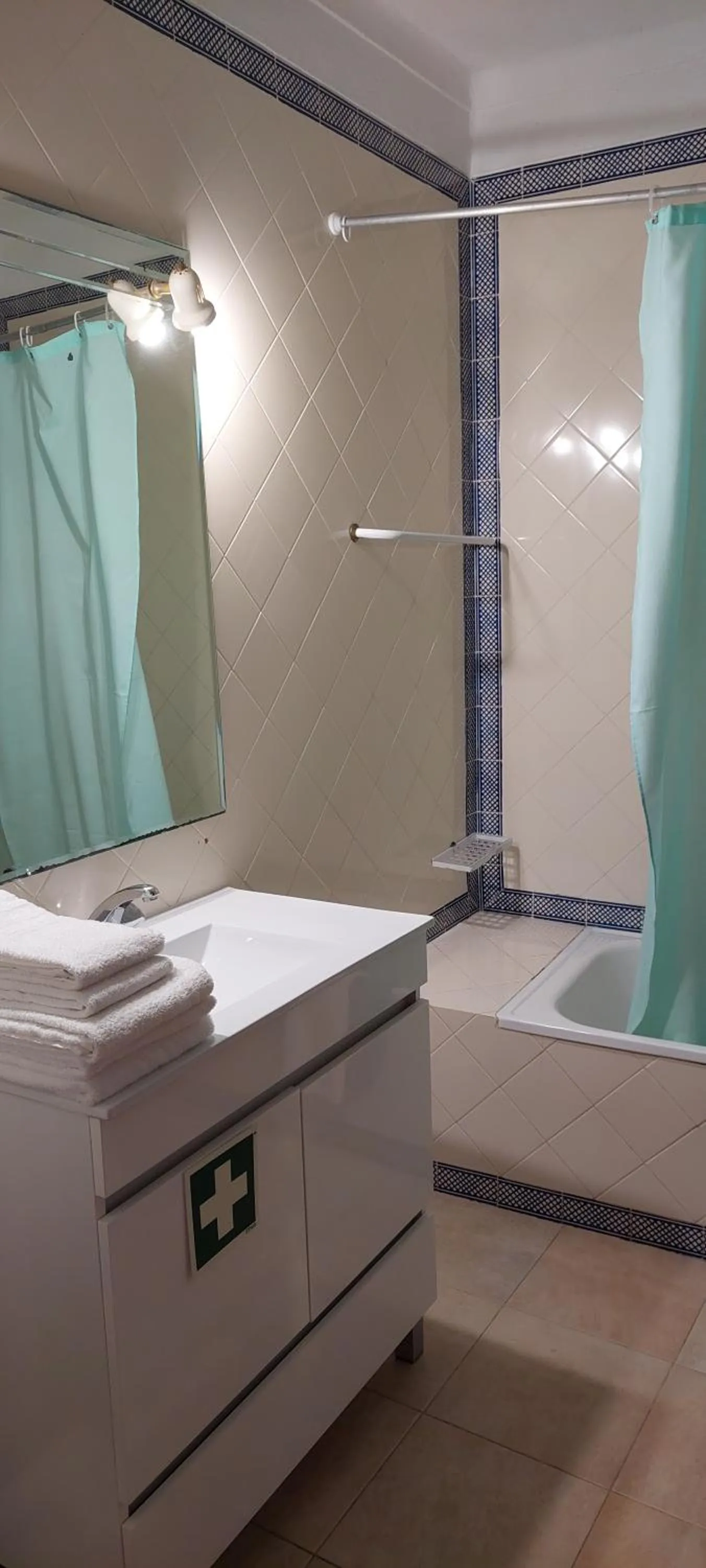 Bathroom in Castelos da Rocha