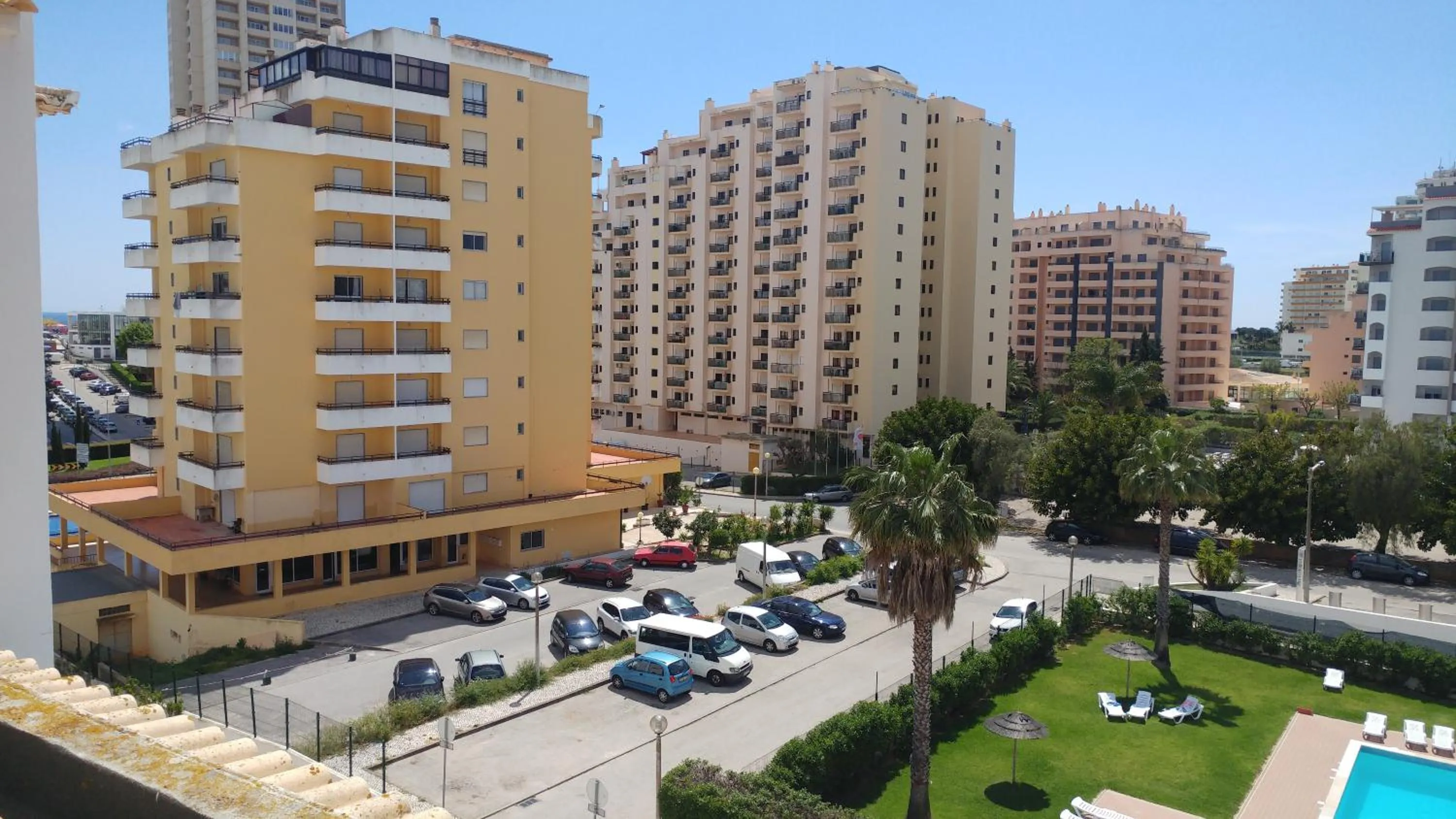 Street view in Castelos da Rocha