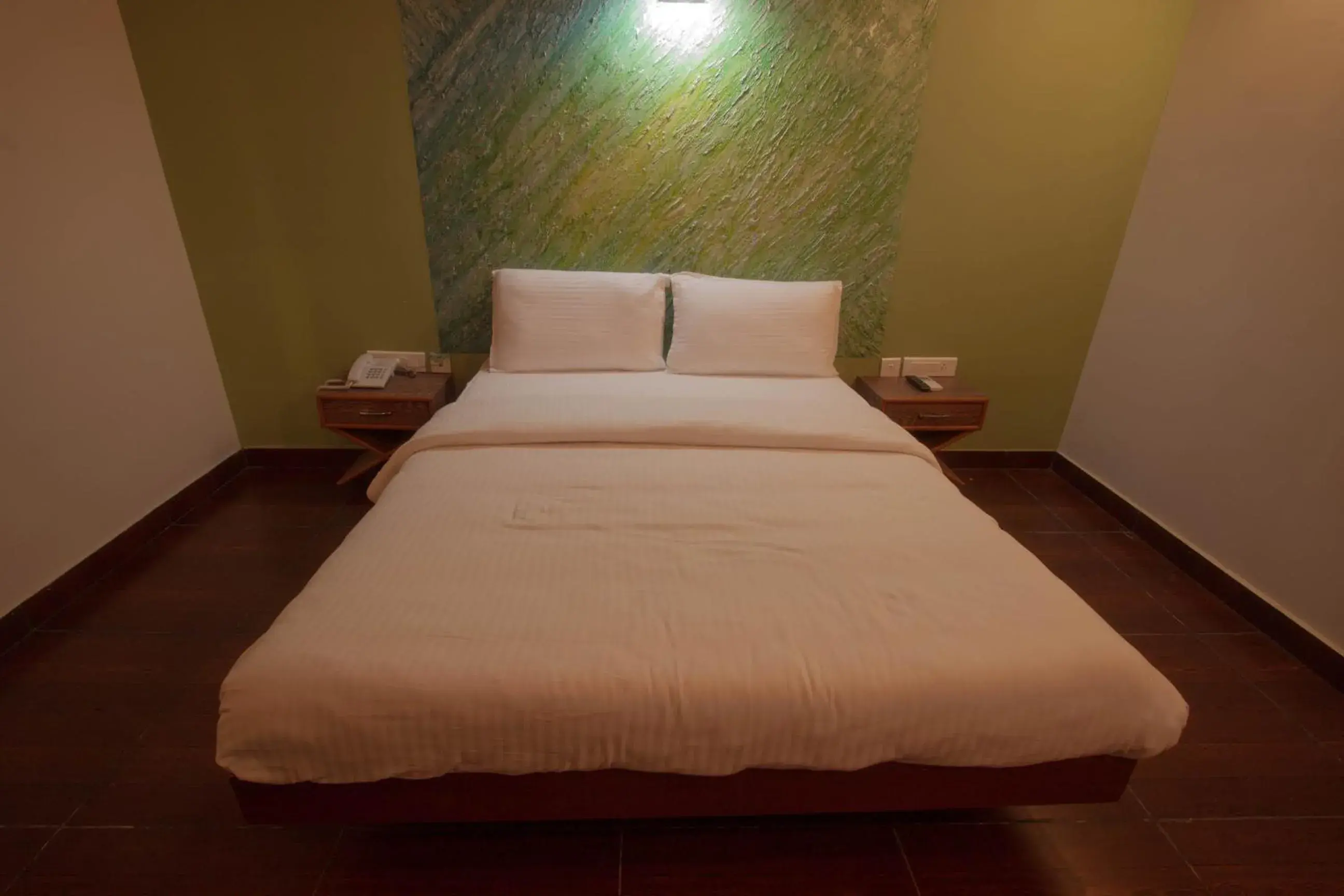 Deluxe Double Room - single occupancy in G S Resort Deluxe Double Room - single occupancy in G S Resort