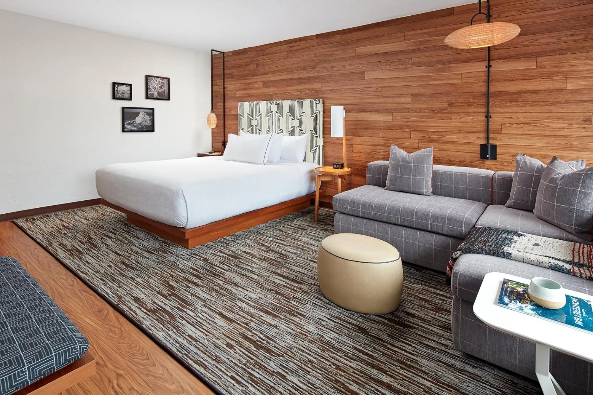 Photo of the whole room, Bed in Carmel Mission Inn