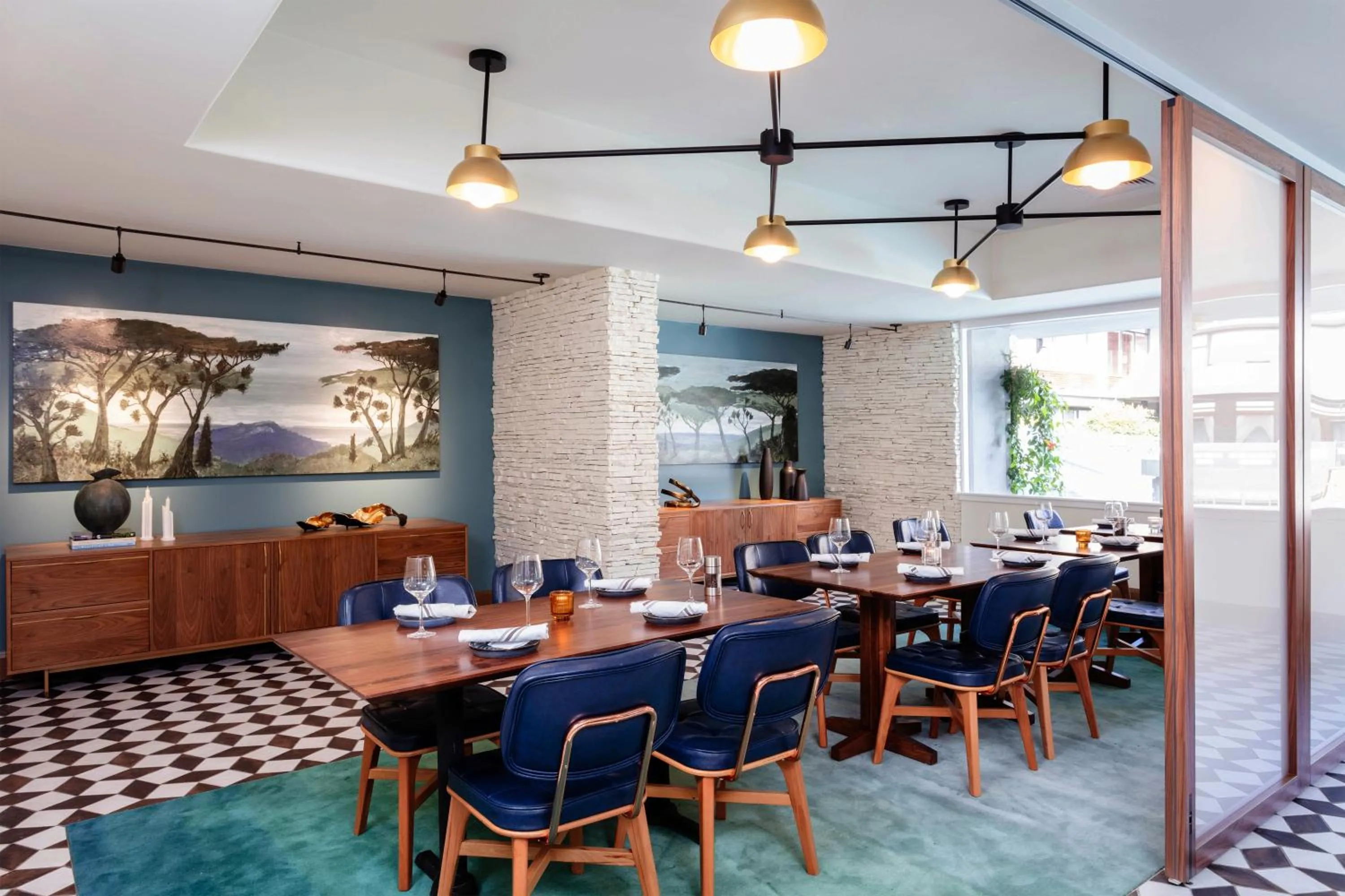 Restaurant/places to eat in Carmel Mission Inn