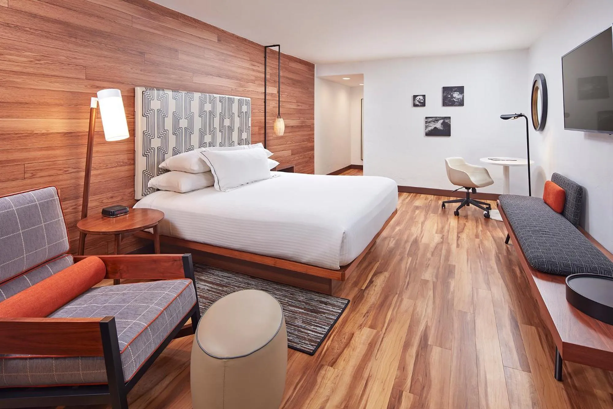 Photo of the whole room, Bed in Carmel Mission Inn