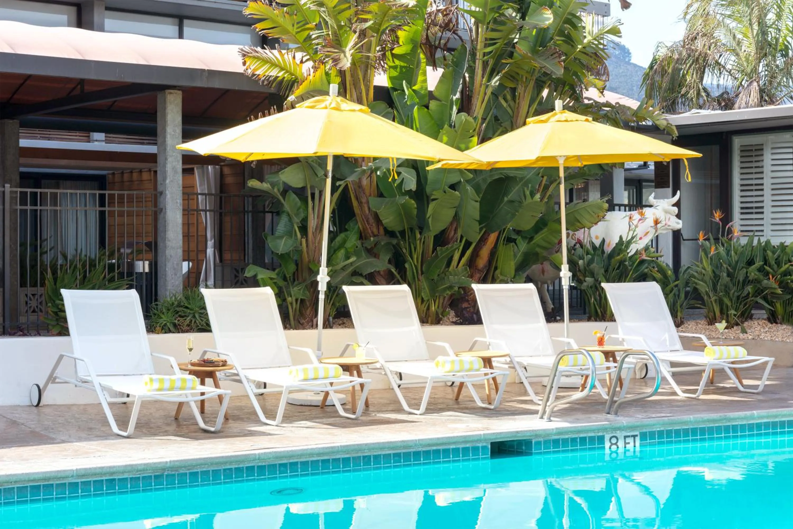 Swimming pool in Carmel Mission Inn