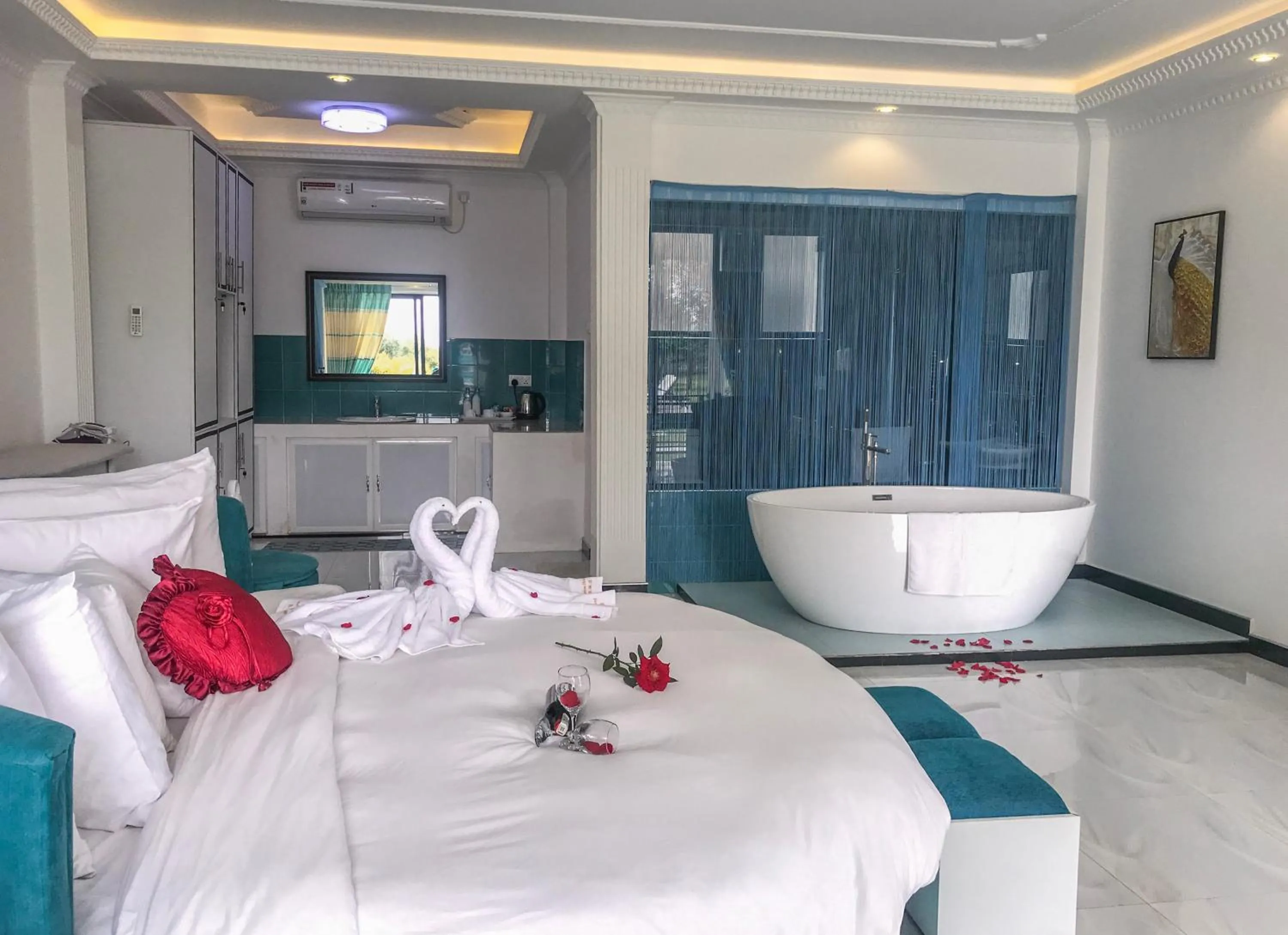 Bed in The Lion Kingdom Sigiriya