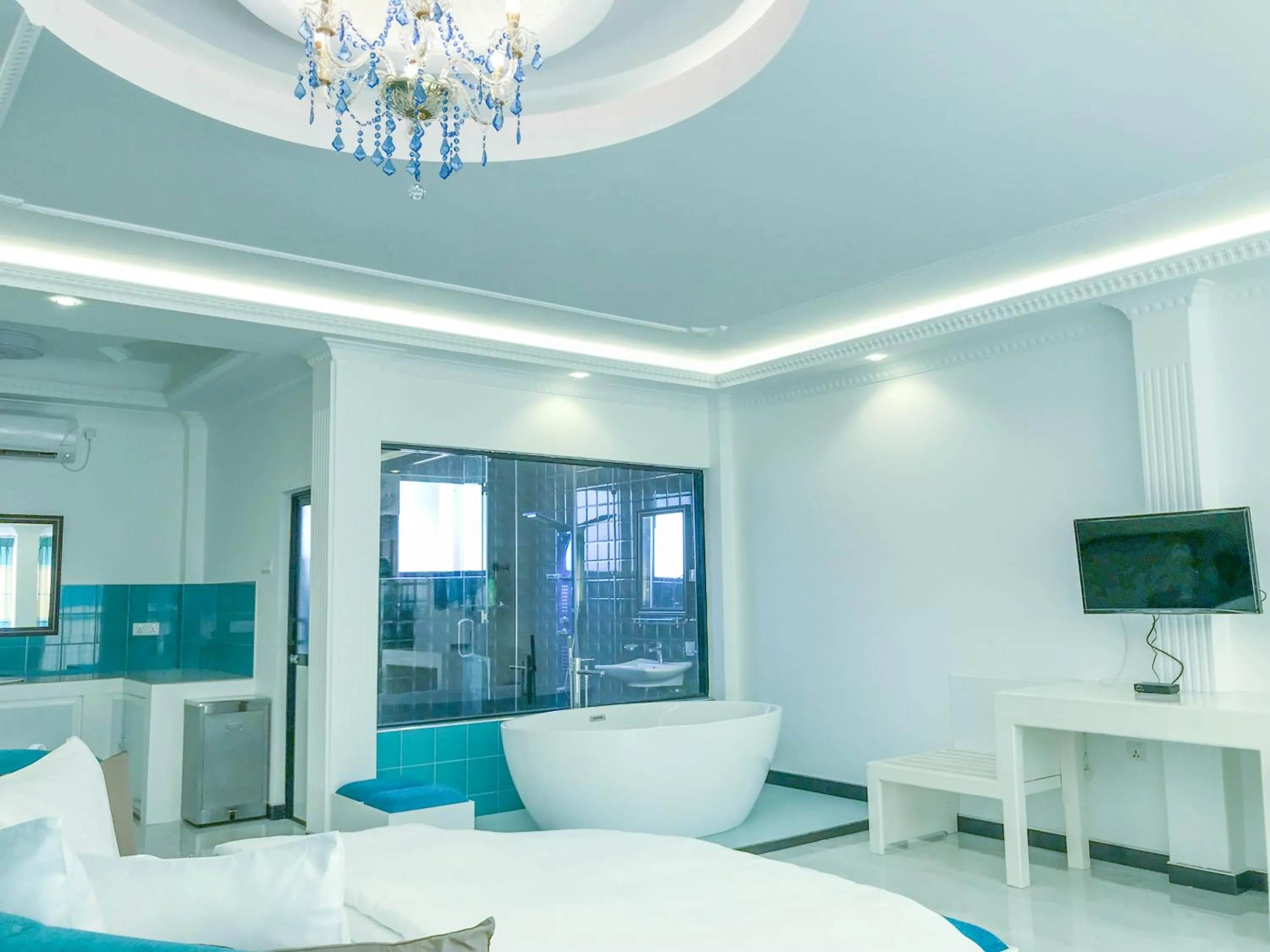 Bed in The Lion Kingdom Sigiriya