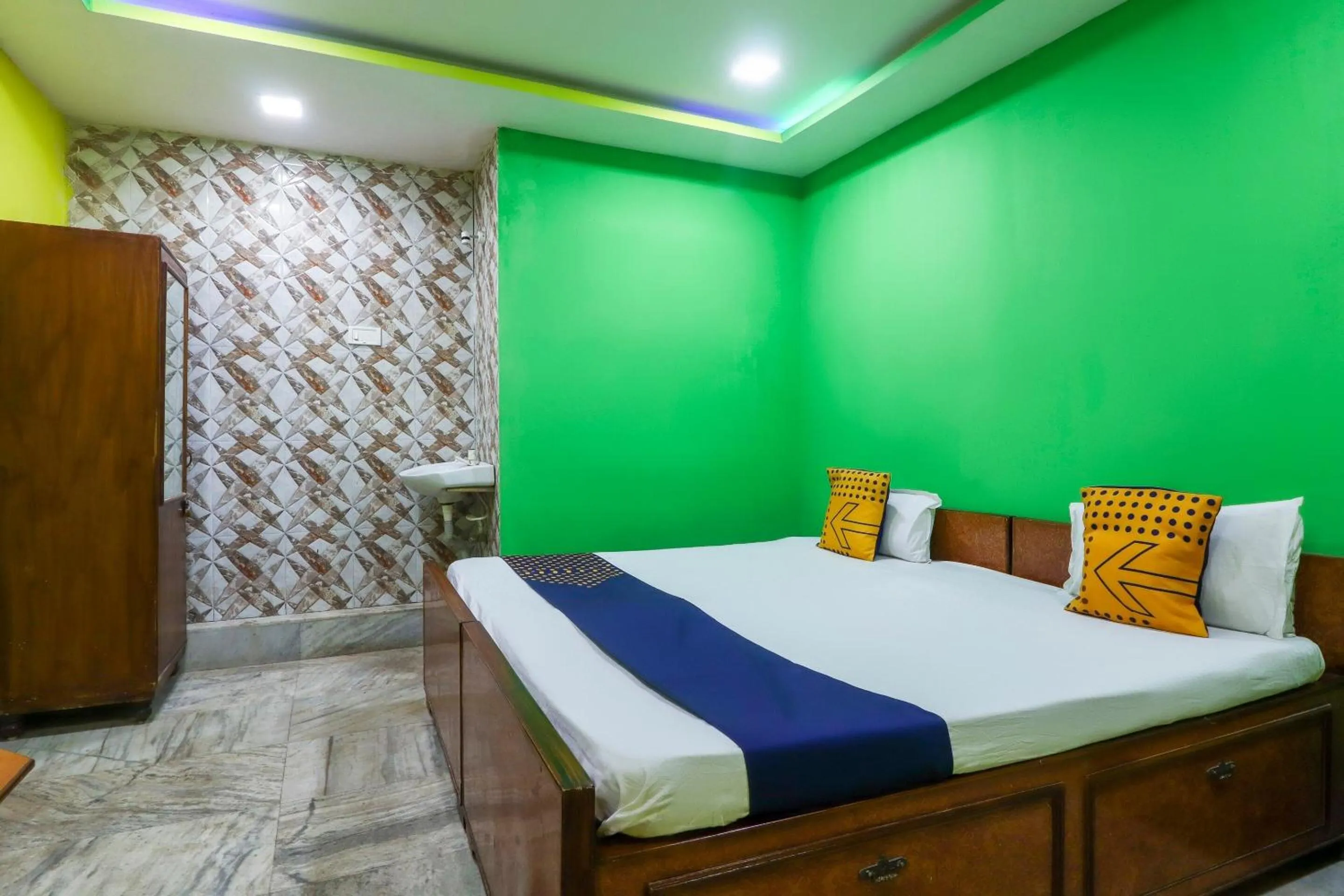 Bedroom, Bed in Hotel O Bright