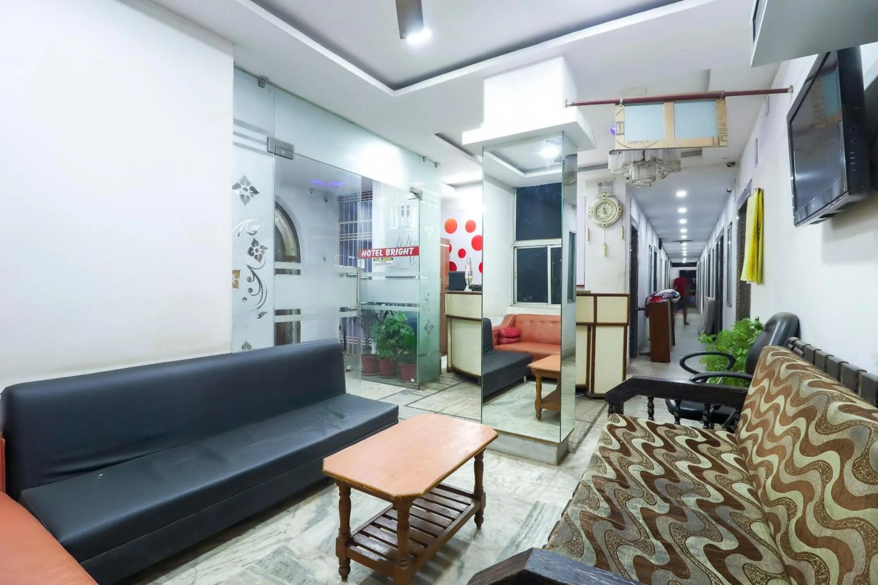 Lobby or reception in Hotel O Bright