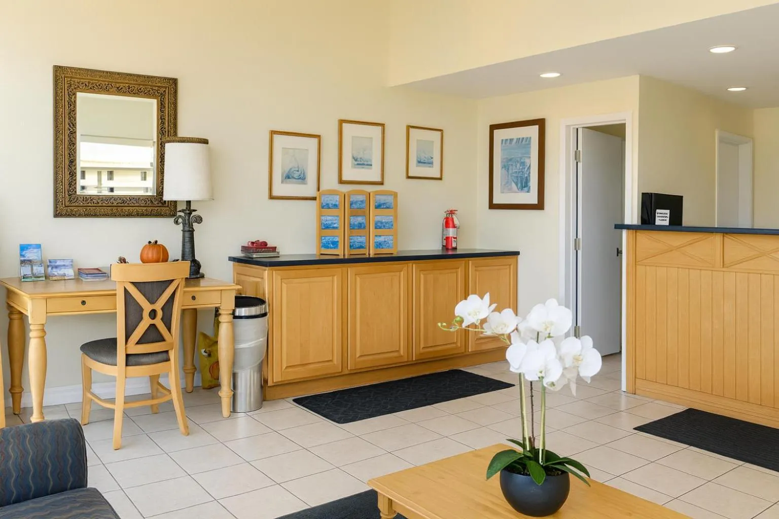 Lobby or reception in Sand Dollar Inn