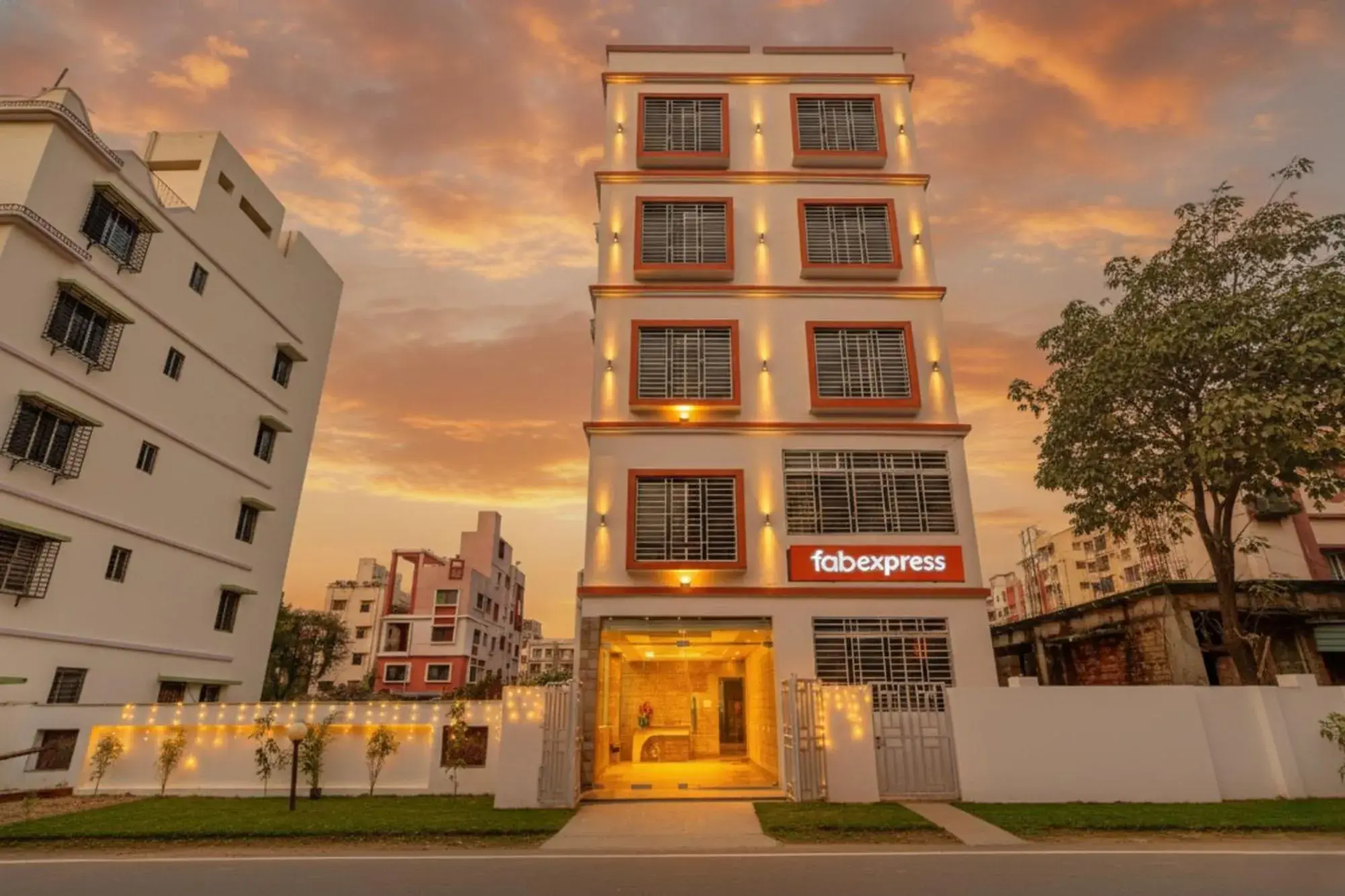 FabHotel Step Inn FabHotel Step Inn