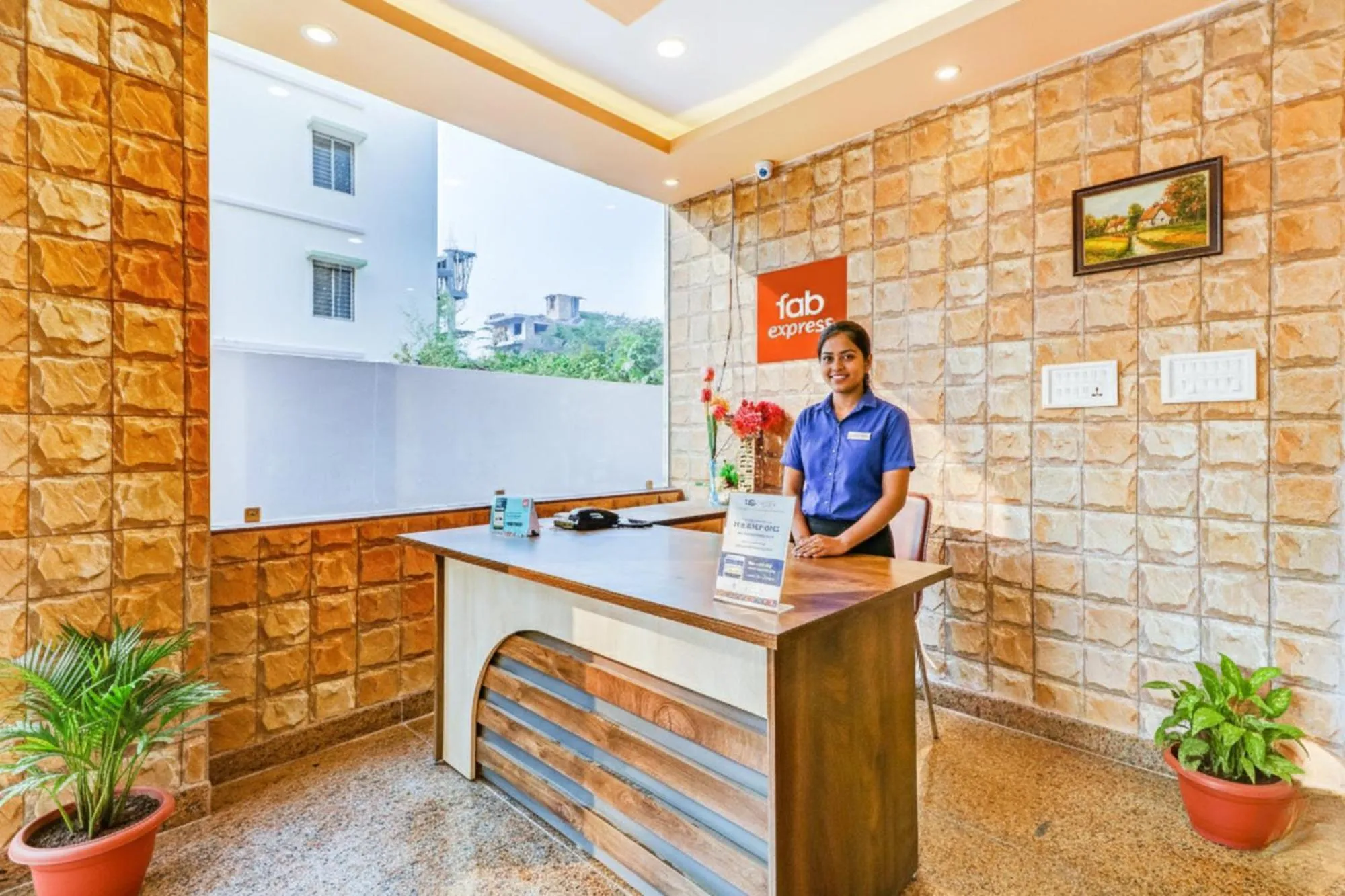 Lobby or reception in FabExpress Step Inn - Nr Biswa Bangla Gate