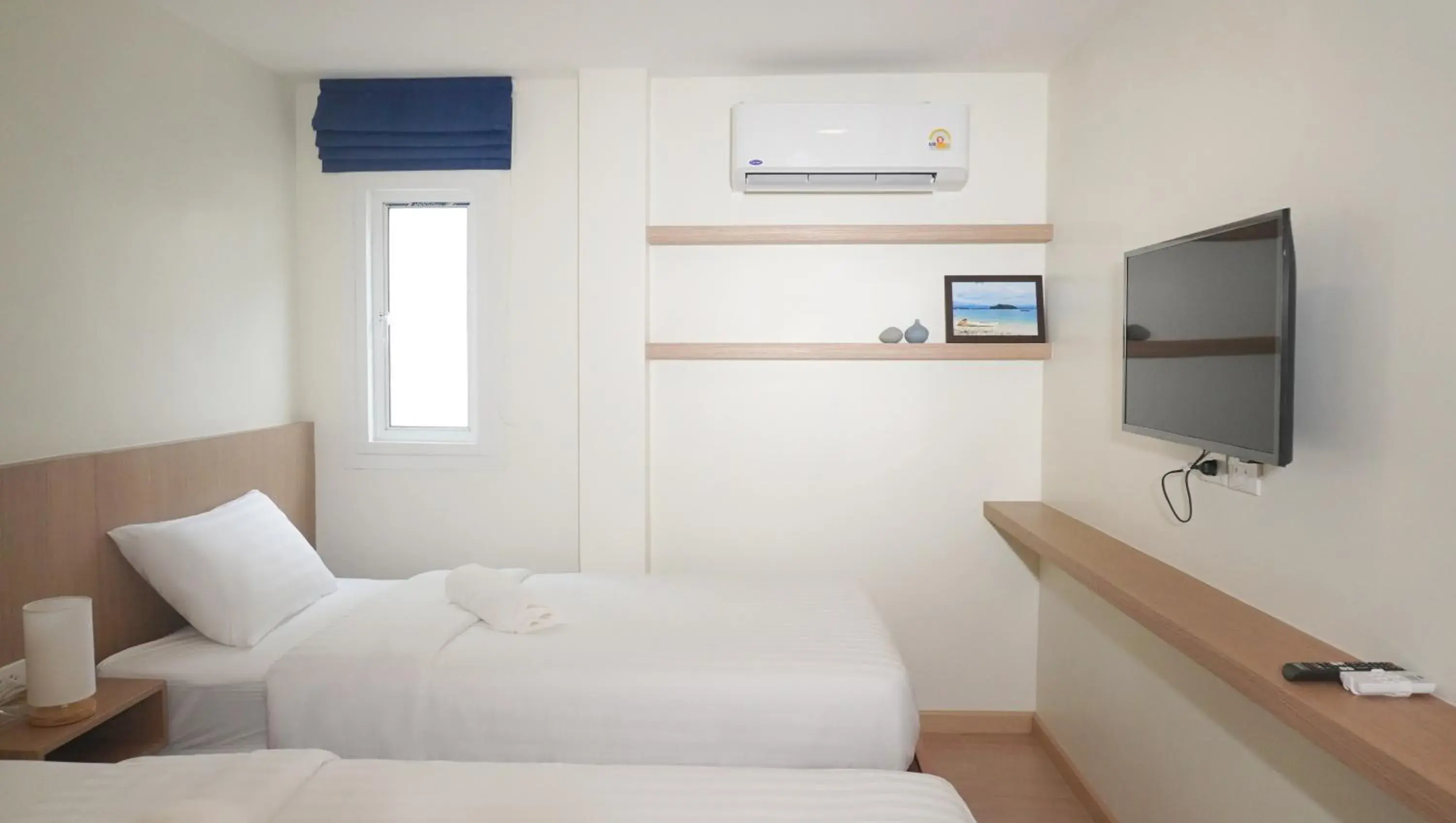Standard Twin Room in Fishtail Hostel Phuket Standard Twin Room in Fishtail Hostel Phuket