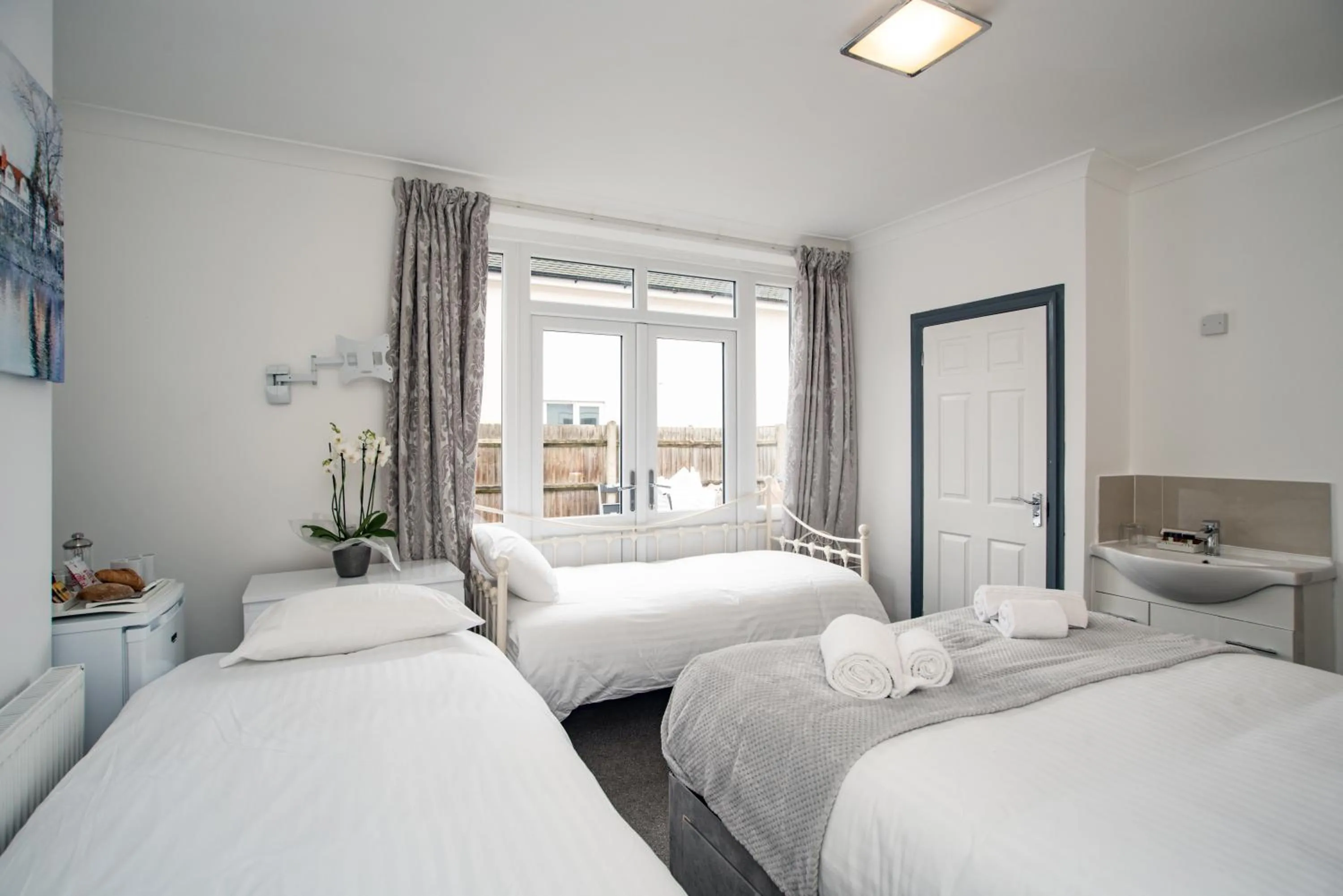 Bedroom, Bed in Wilson Lodge