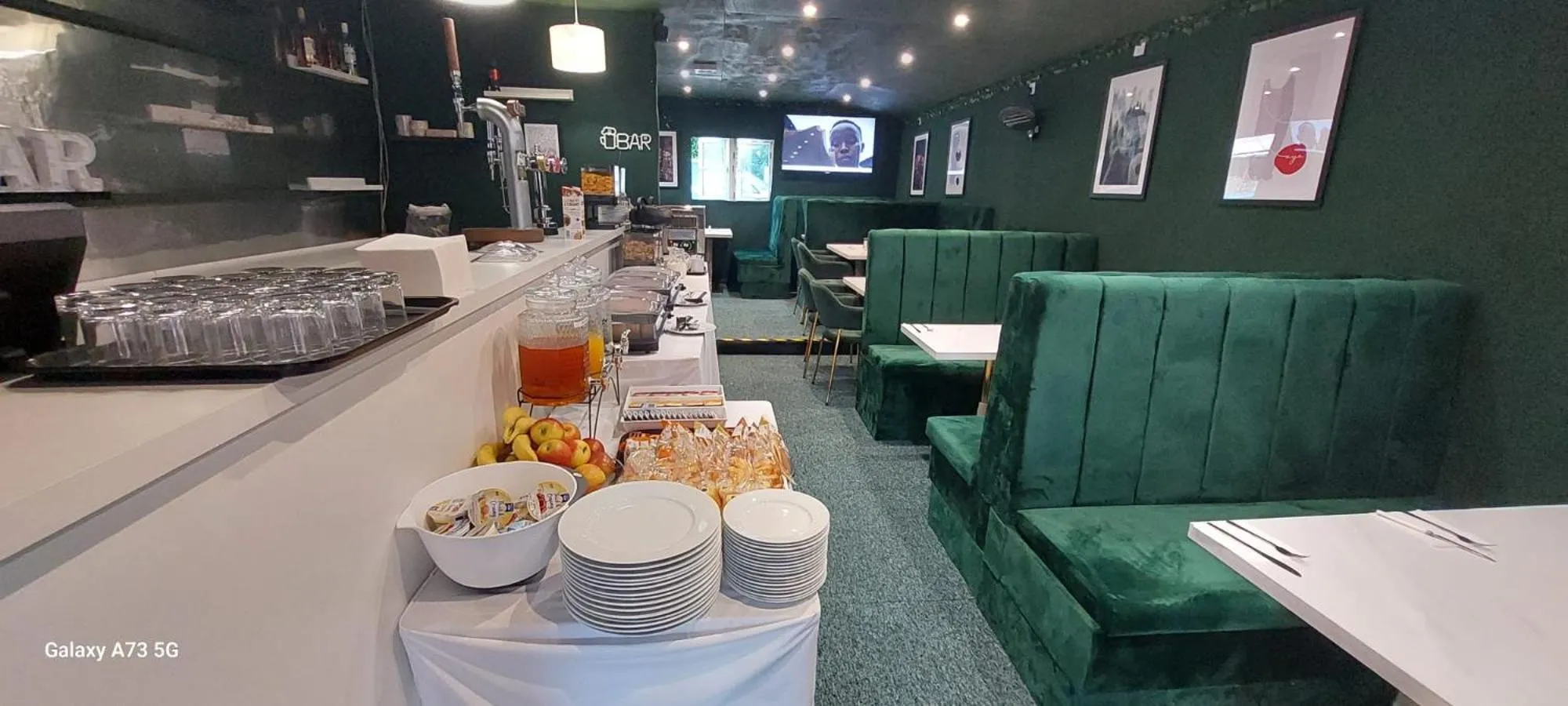 Restaurant/places to eat in Wilson Lodge