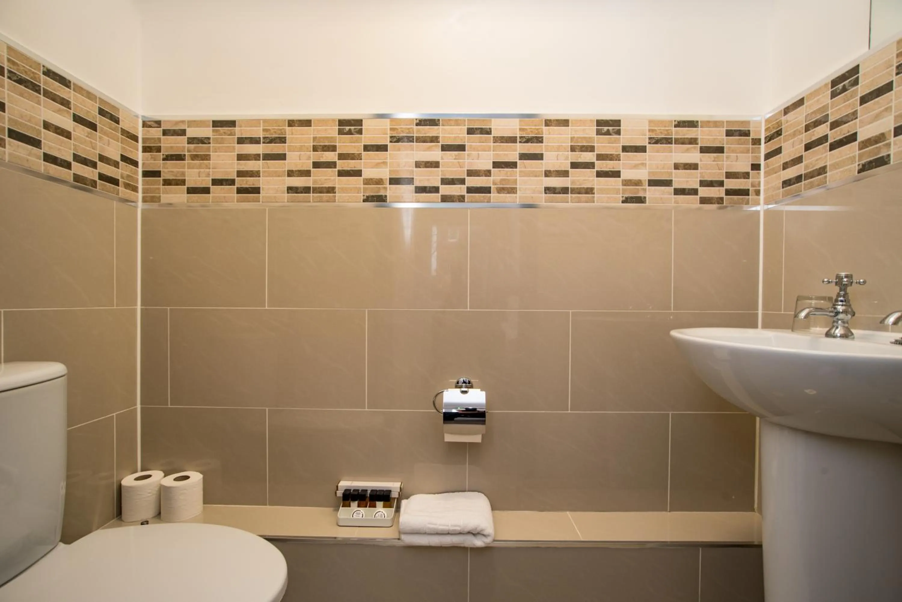 Bathroom in Wilson Lodge