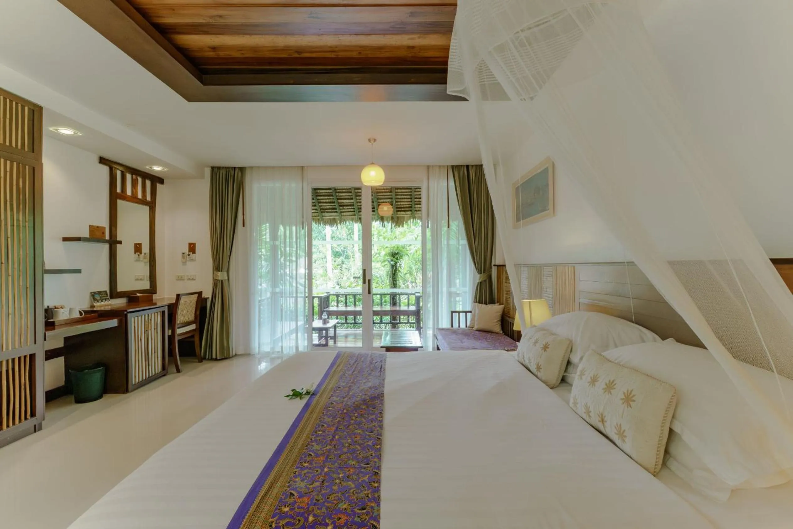 Bed in Ban Sainai Resort- Aonang's Green Resort
