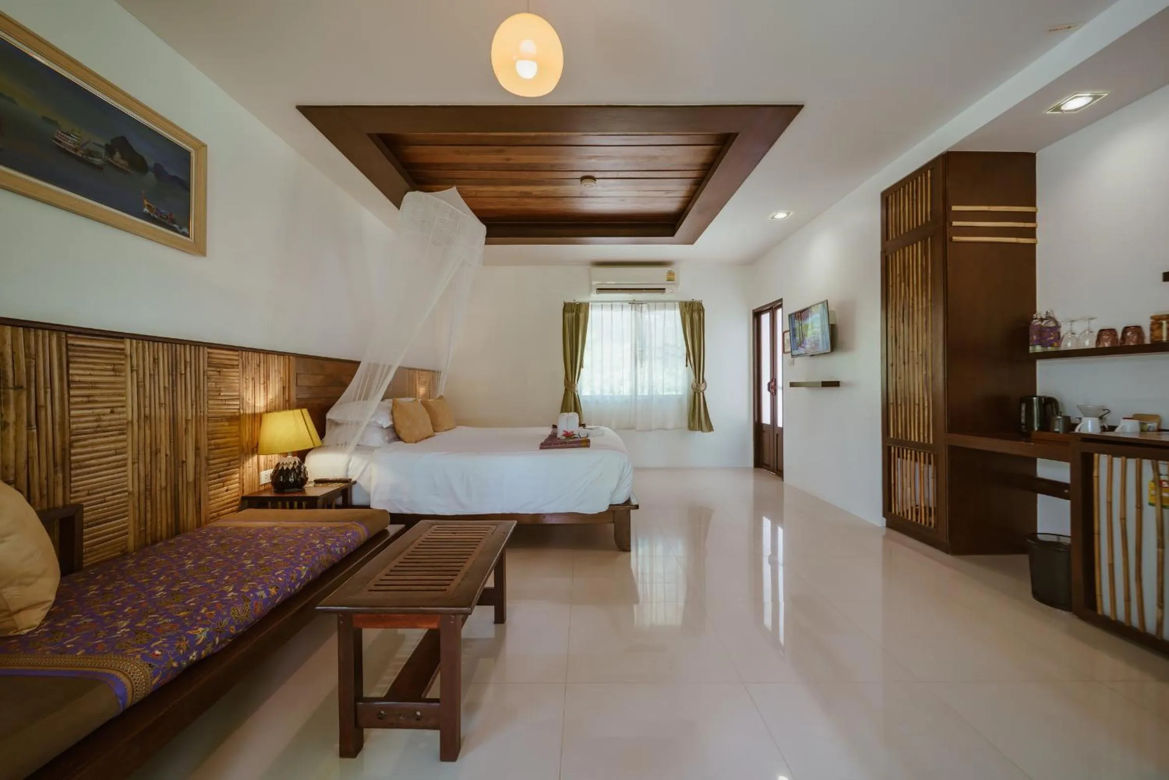 Bed in Ban Sainai Resort- Aonang's Green Resort