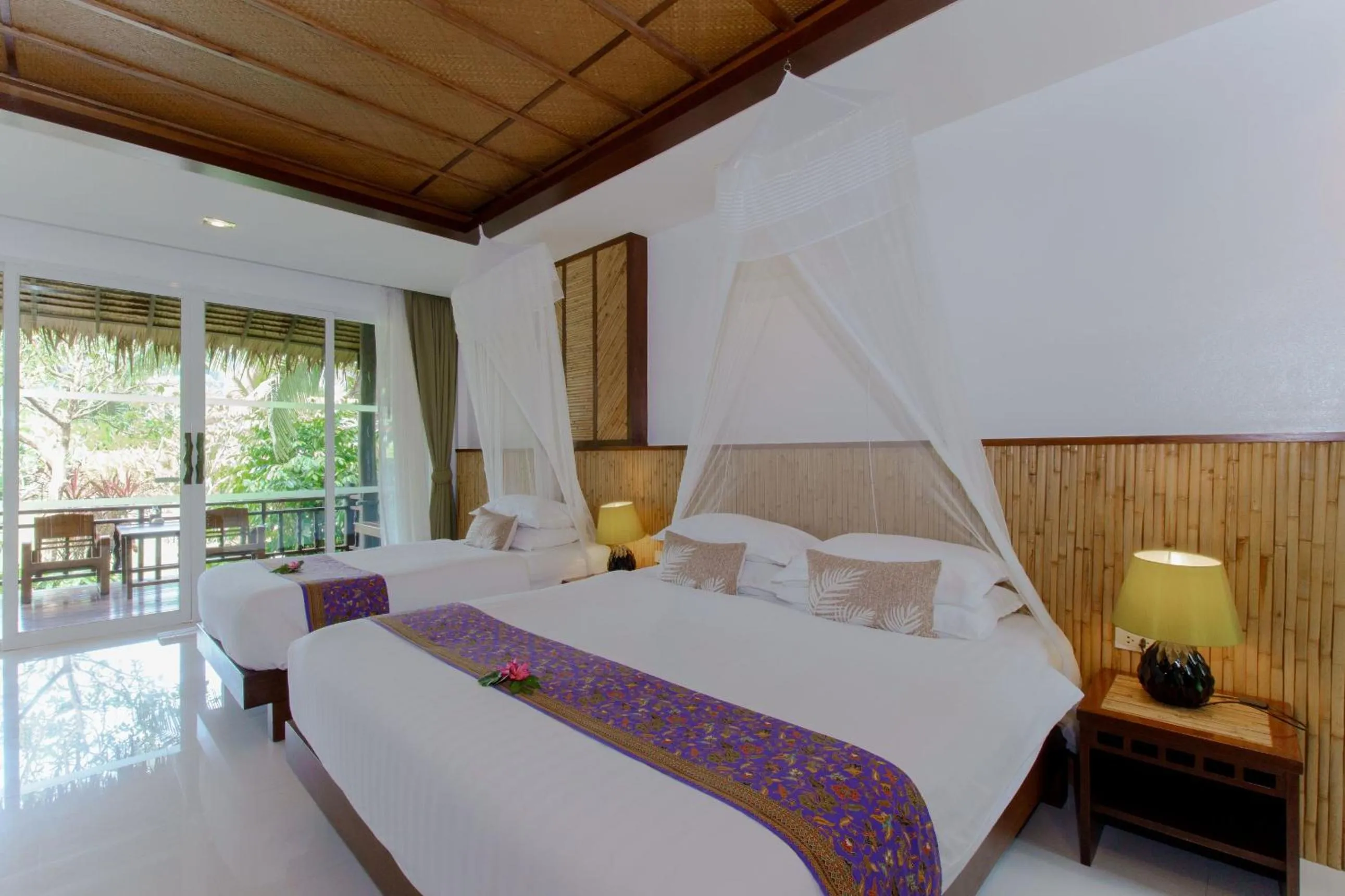 Bed in Ban Sainai Resort- Aonang's Green Resort