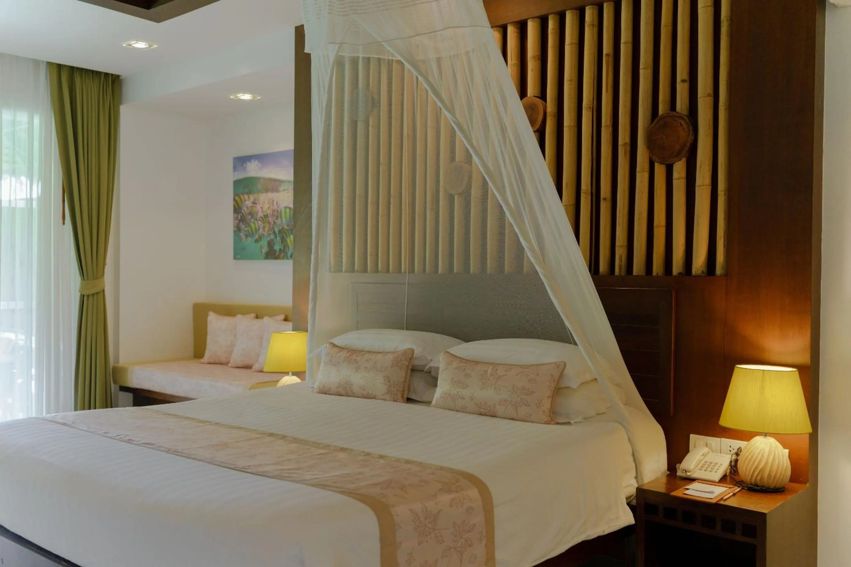 Bed in Ban Sainai Resort- Aonang's Green Resort