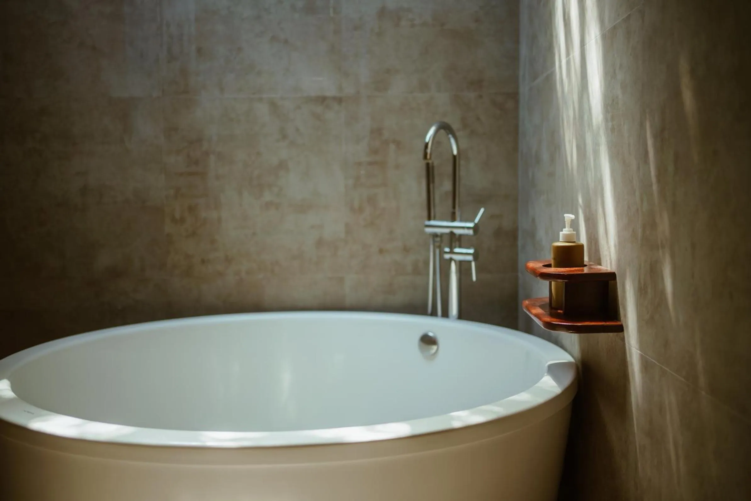 Bath in Ban Sainai Resort- Aonang's Green Resort