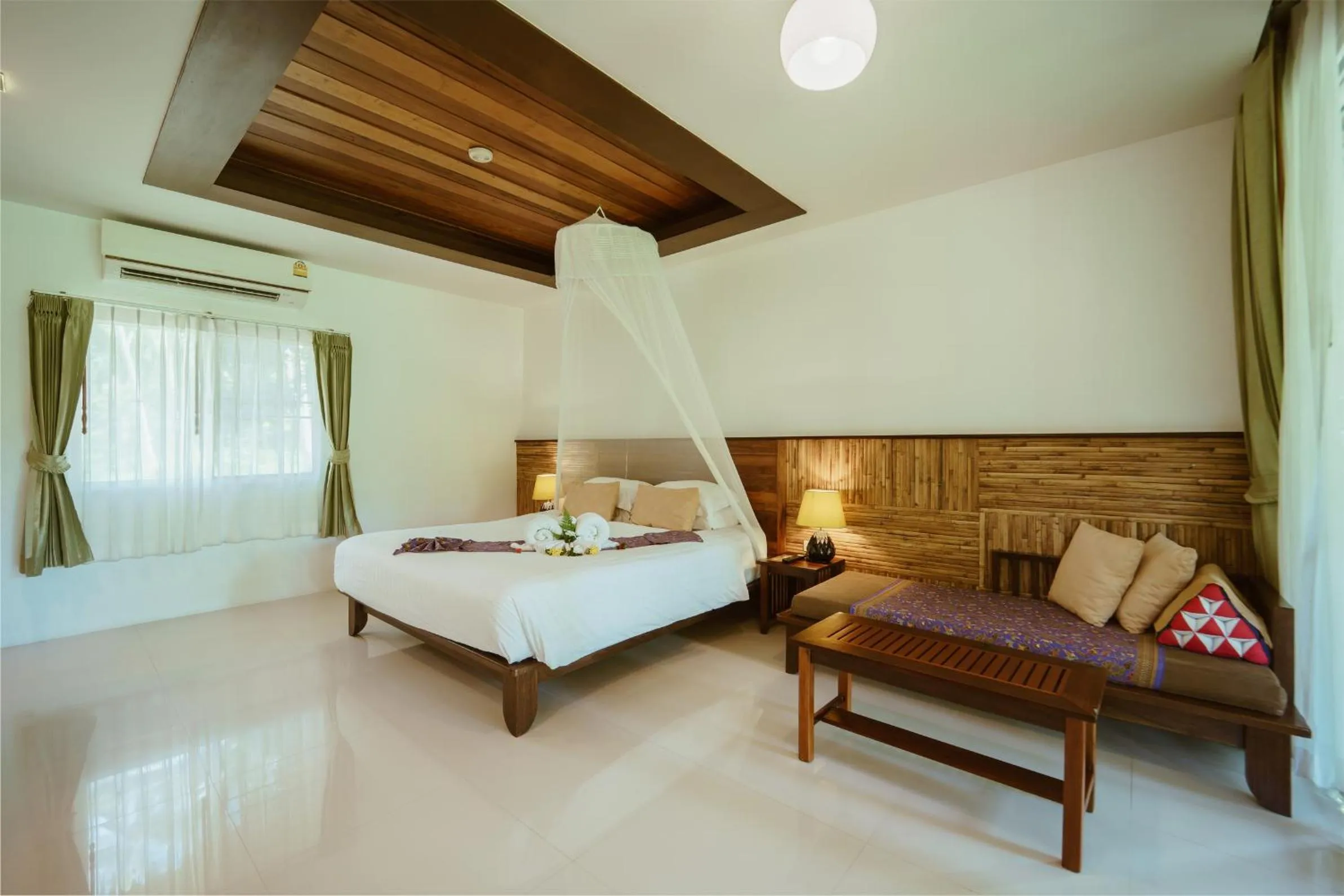 Bed in Ban Sainai Resort- Aonang's Green Resort