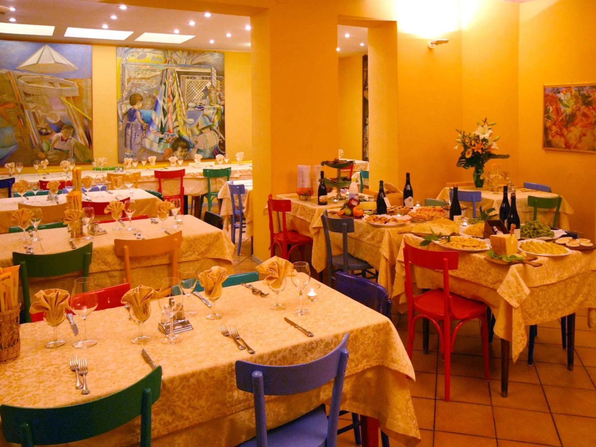 Restaurant/places to eat in Albergo Ristorante Corsini