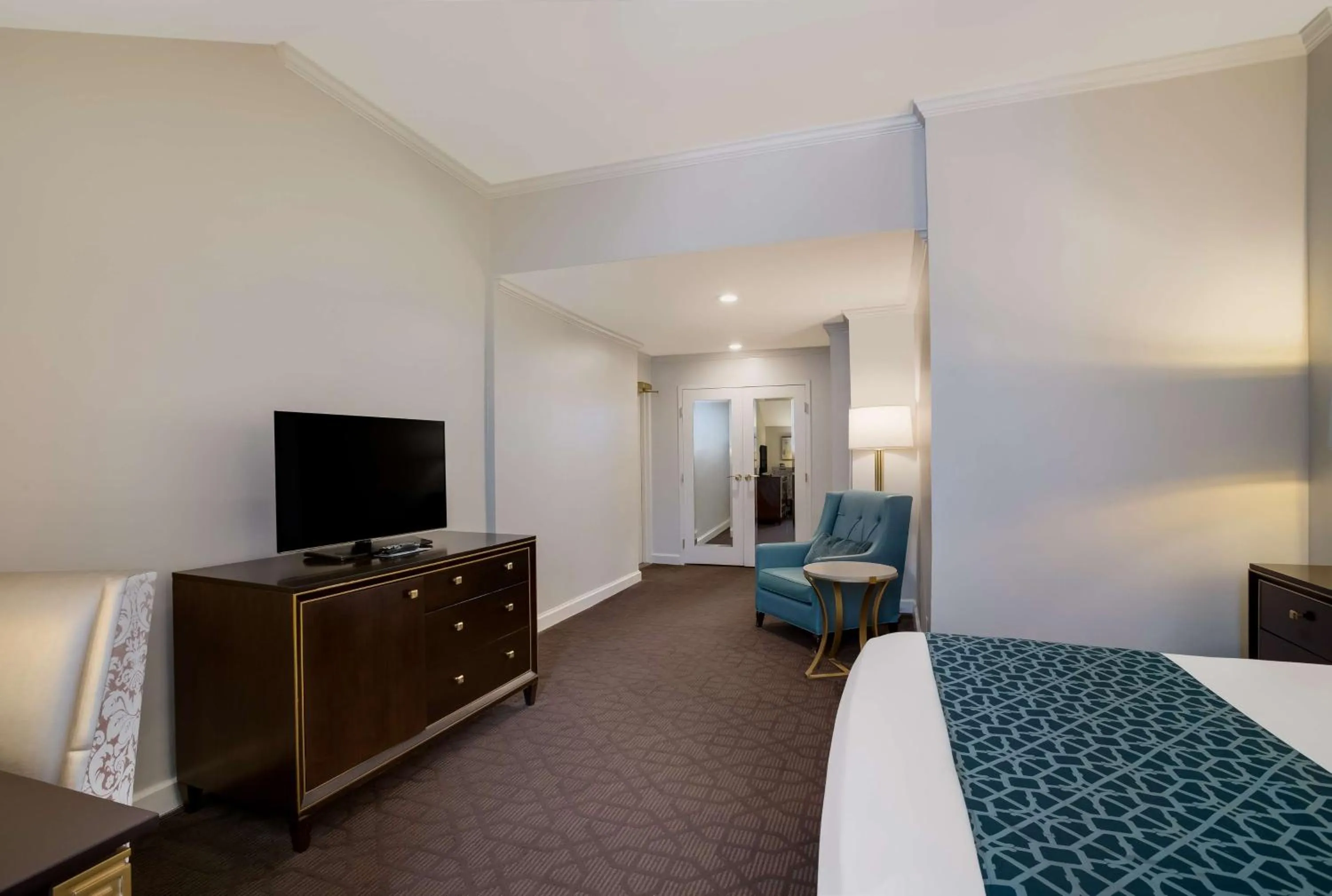 Bedroom, Bed in The Royal Sonesta New Orleans
