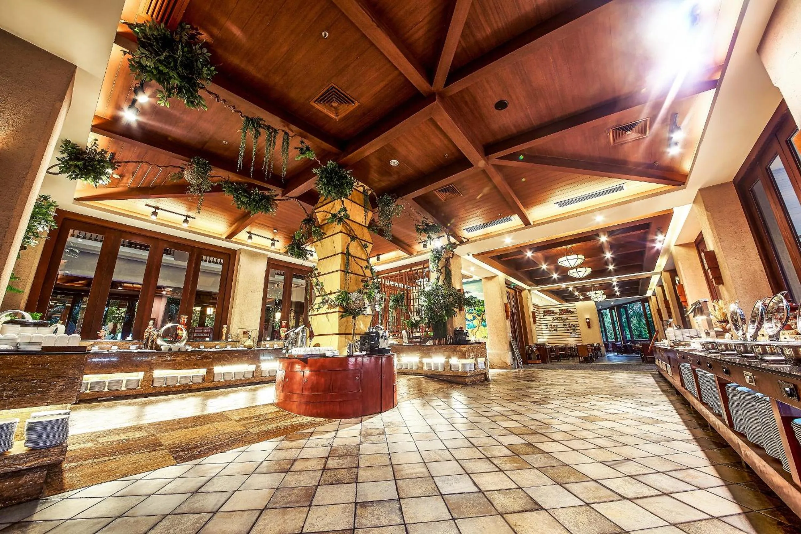 Breakfast in Ocean Sonic Resort Sanya