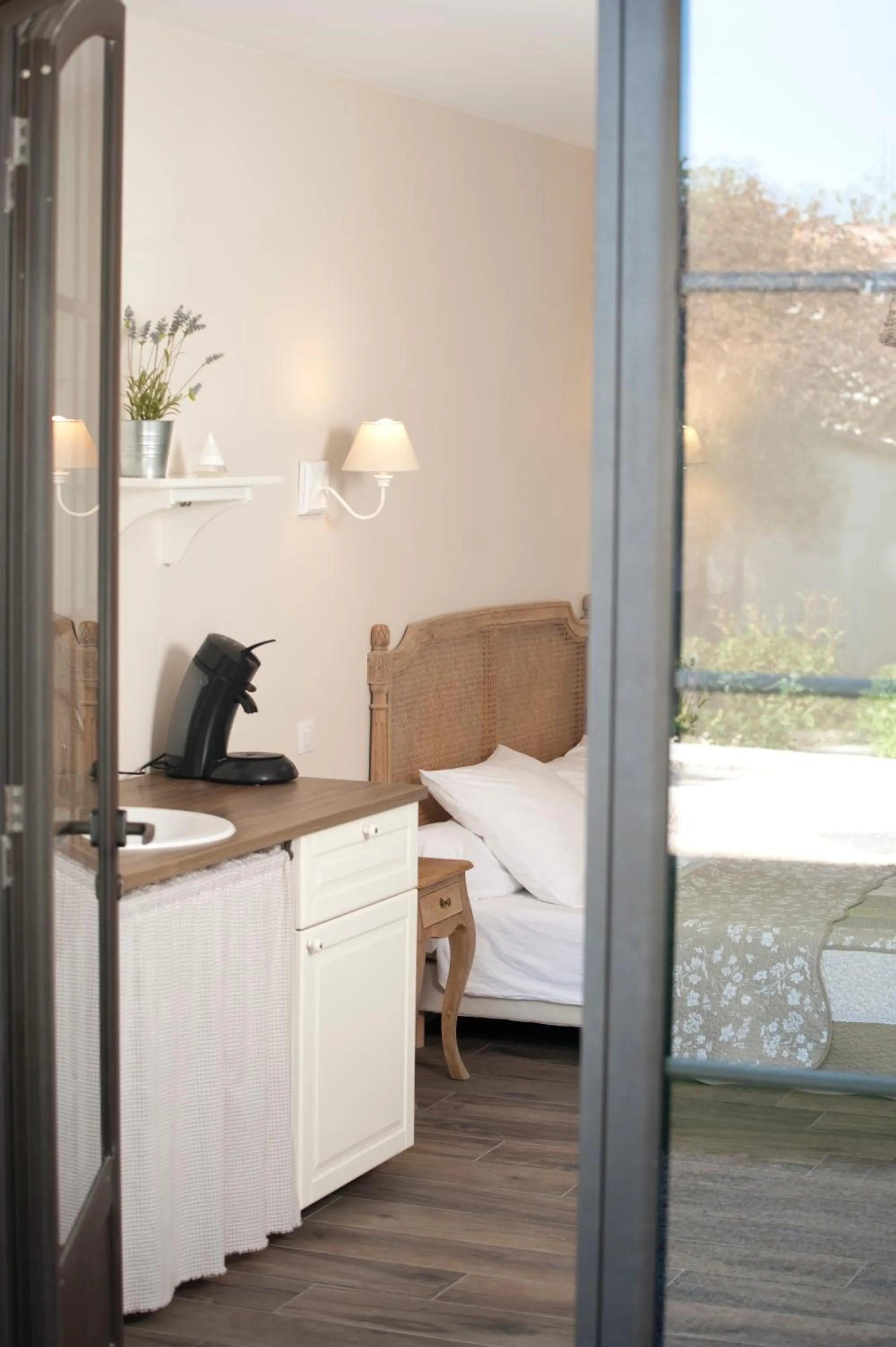 Bed in La Villa Dupont d'Avignon